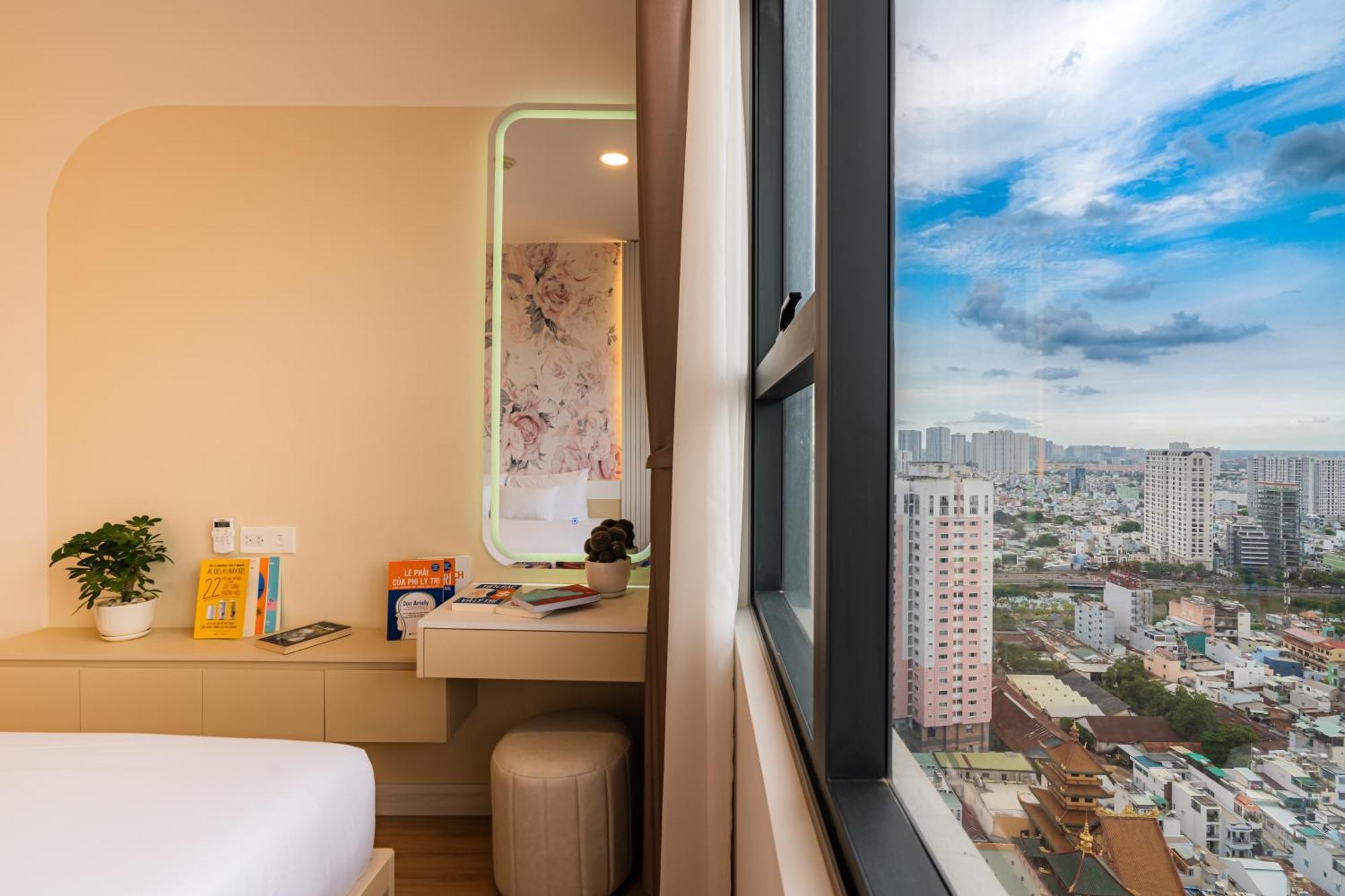 9trip In Soho - Service * Ho Chi Minh City