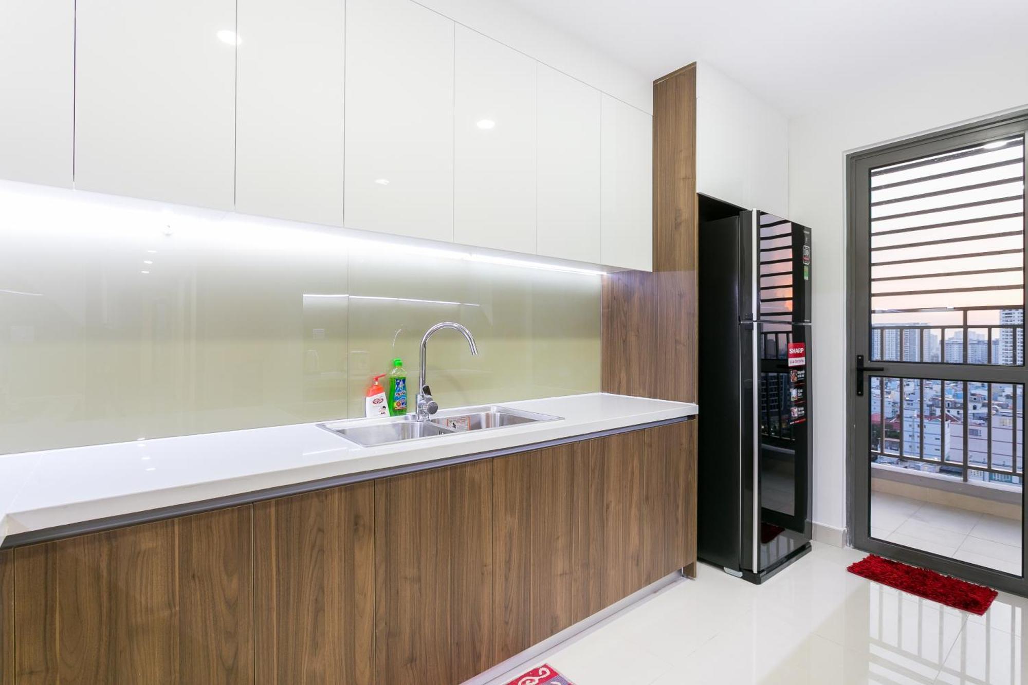 Business District Rivergate - Free Pickup & Pool * Ho Chi Minh City
