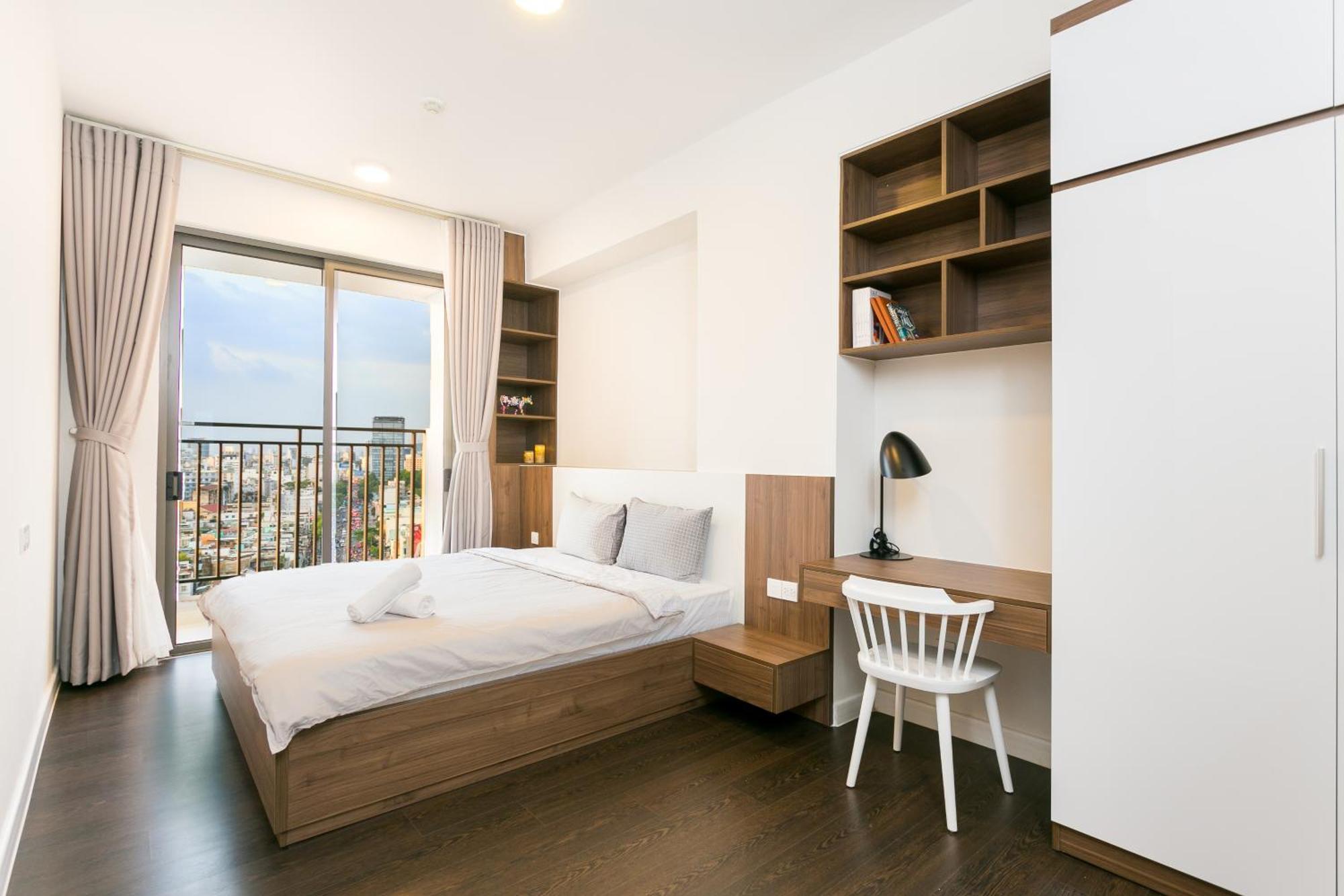 Apartment Business District Rivergate - Free Pickup & Pool *