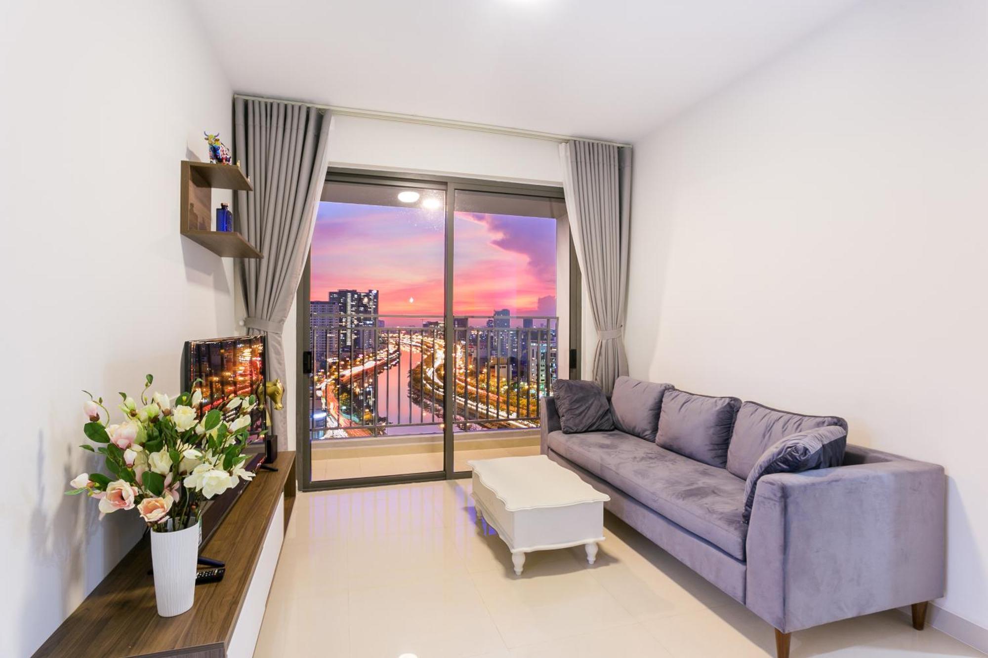 Business District Rivergate - Free Pickup & Pool Ho Chi Minh City