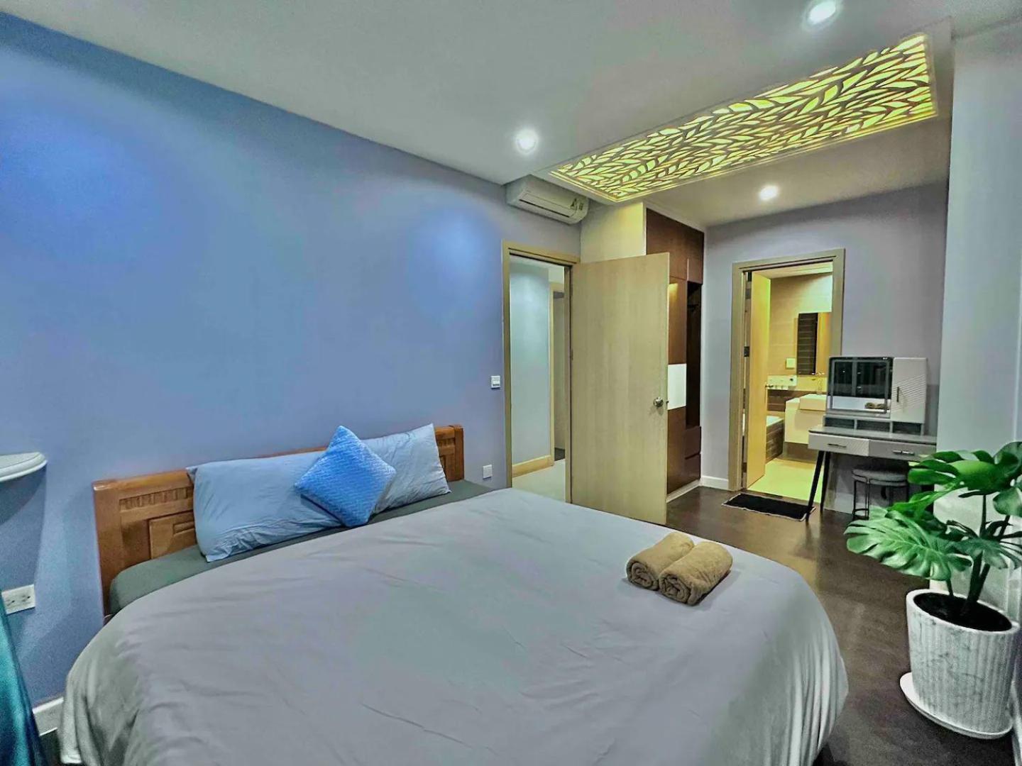 Summerset Apartment- Rivergate District 1 * Ho Chi Minh City