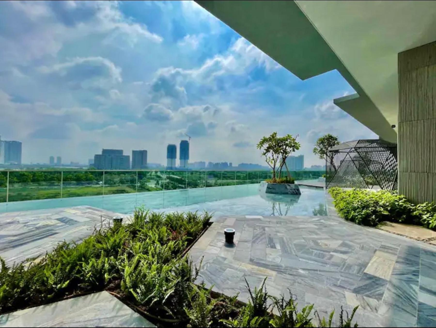 Apartment The Metropole Cental View