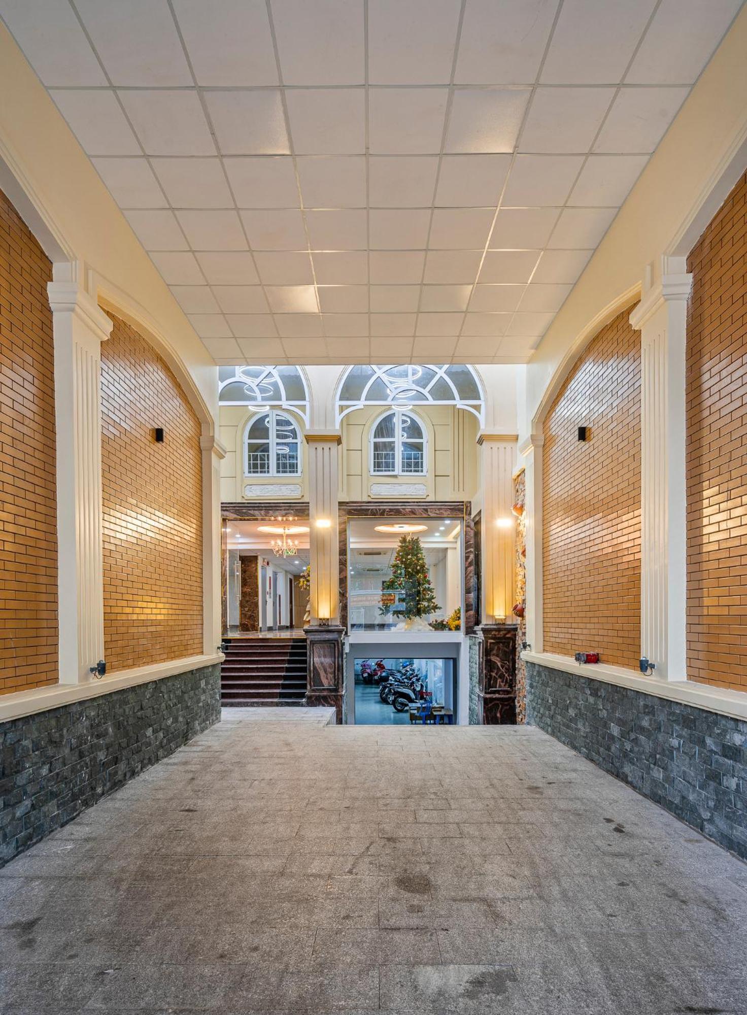 Btw Airport & D1 Center, Fast Wifi & Check-in 24/7 Apartment *