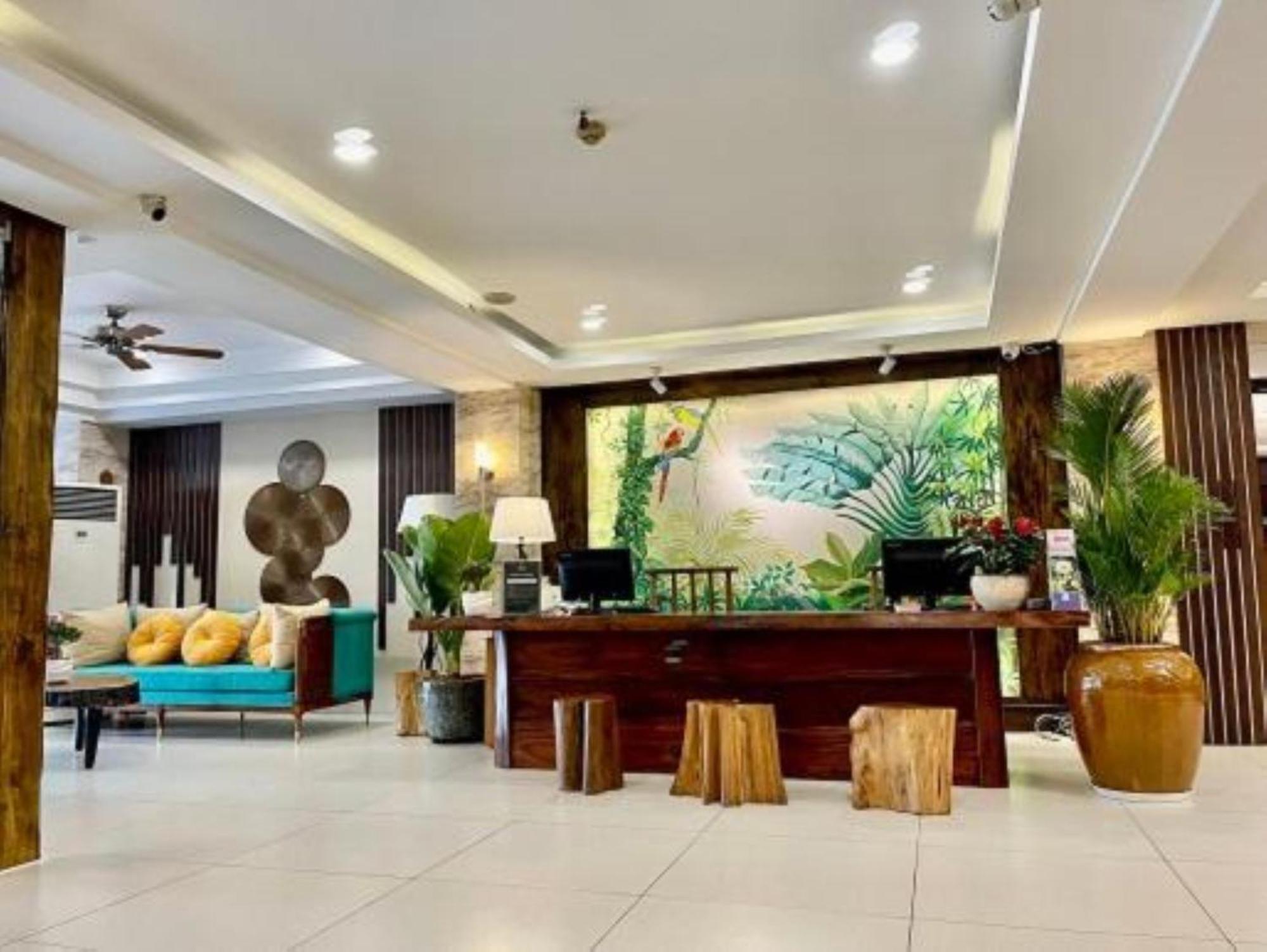 Hotel Happy Life