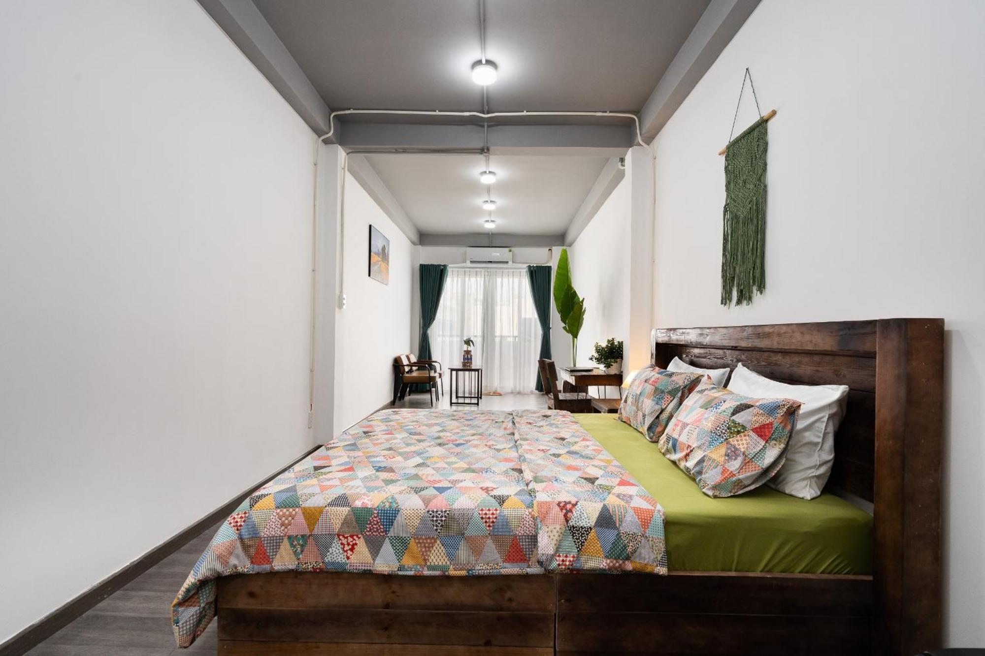 Maple Homestay - Near Bui Vien Homestay