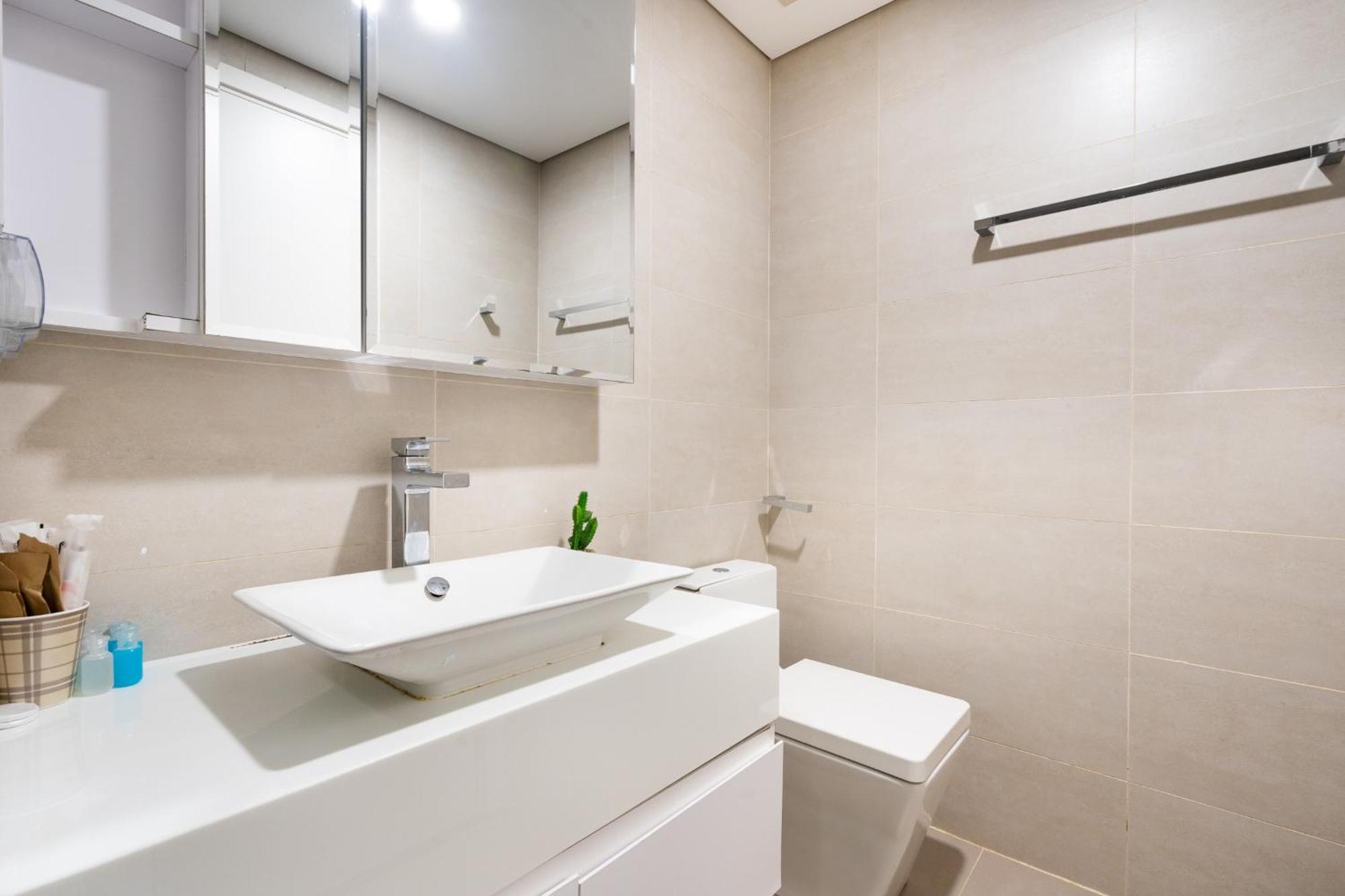 Apartment Saigon Times Travel - Masteri Millennium *