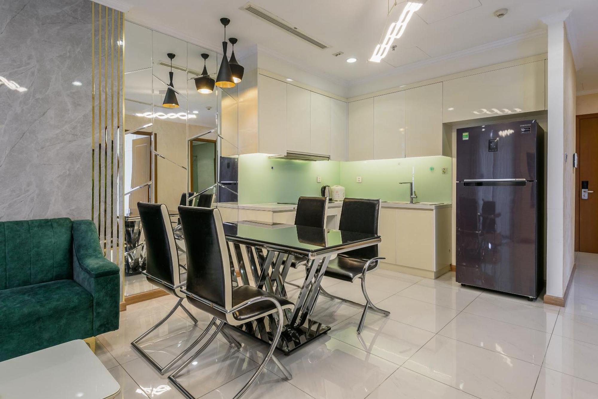Vinhomes Condotel Luxury Art In Khách sạn hẻo lánh TP. Hồ Chí Minh