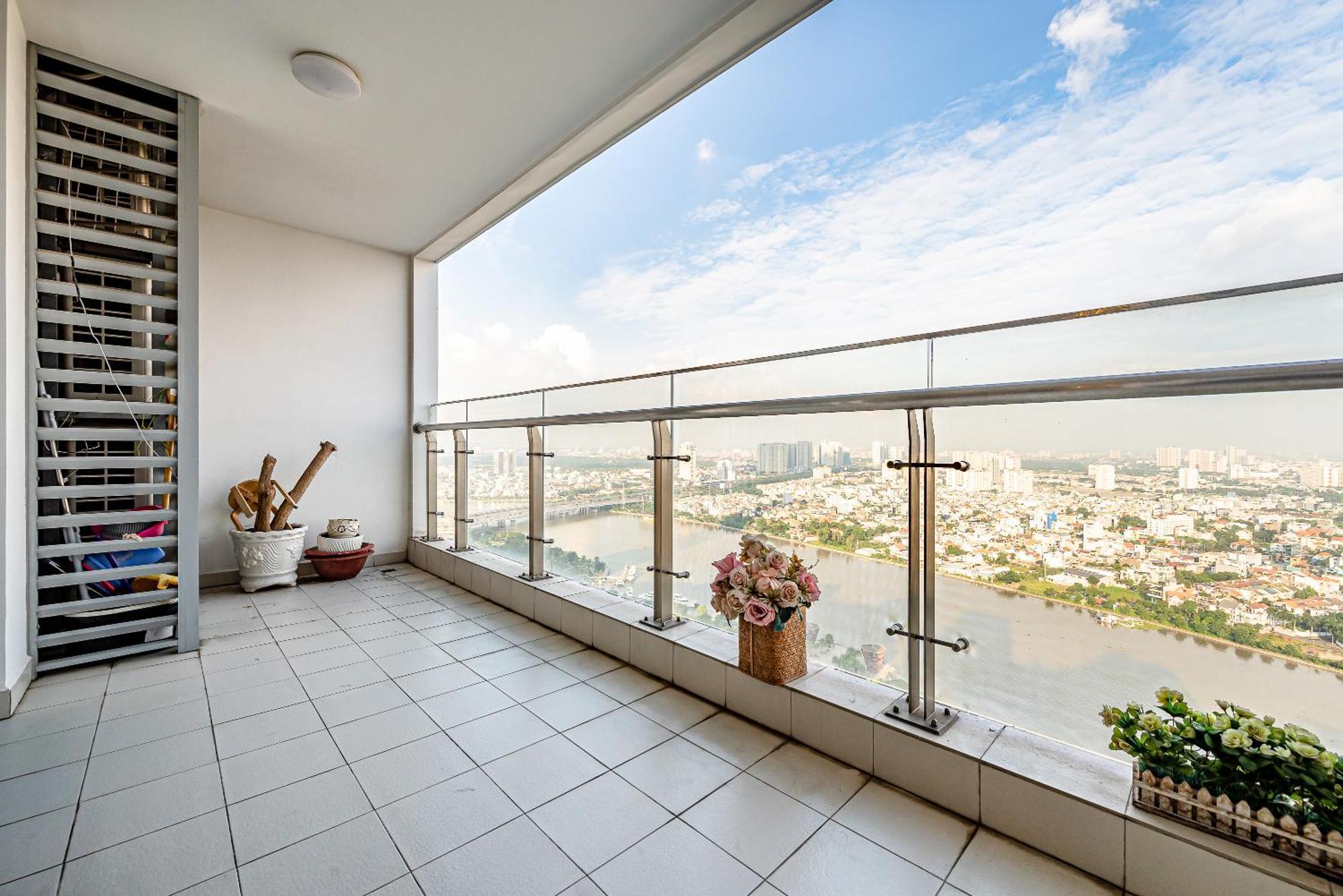 Vinhomes Condotel Luxury Art In
