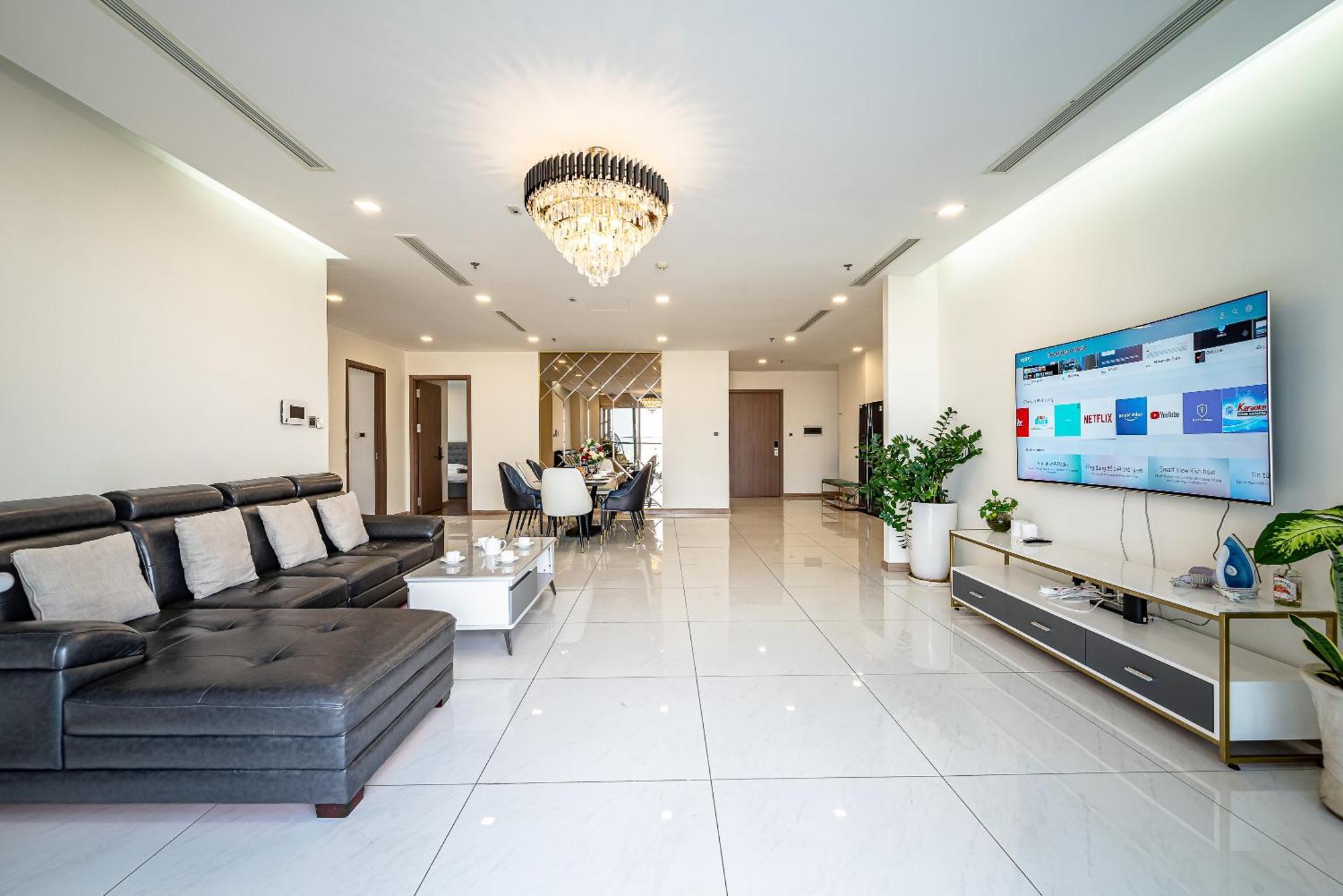 Khách sạn hẻo lánh Vinhomes Condotel Luxury Art In TP. Hồ Chí Minh