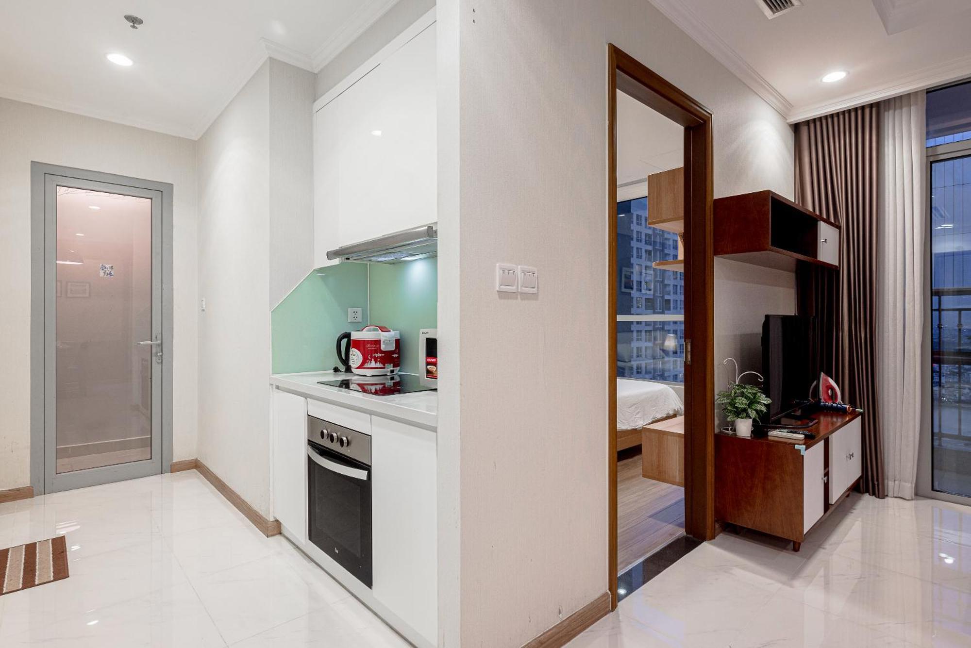 Khách sạn hẻo lánh Vinhomes Condotel Luxury Art In