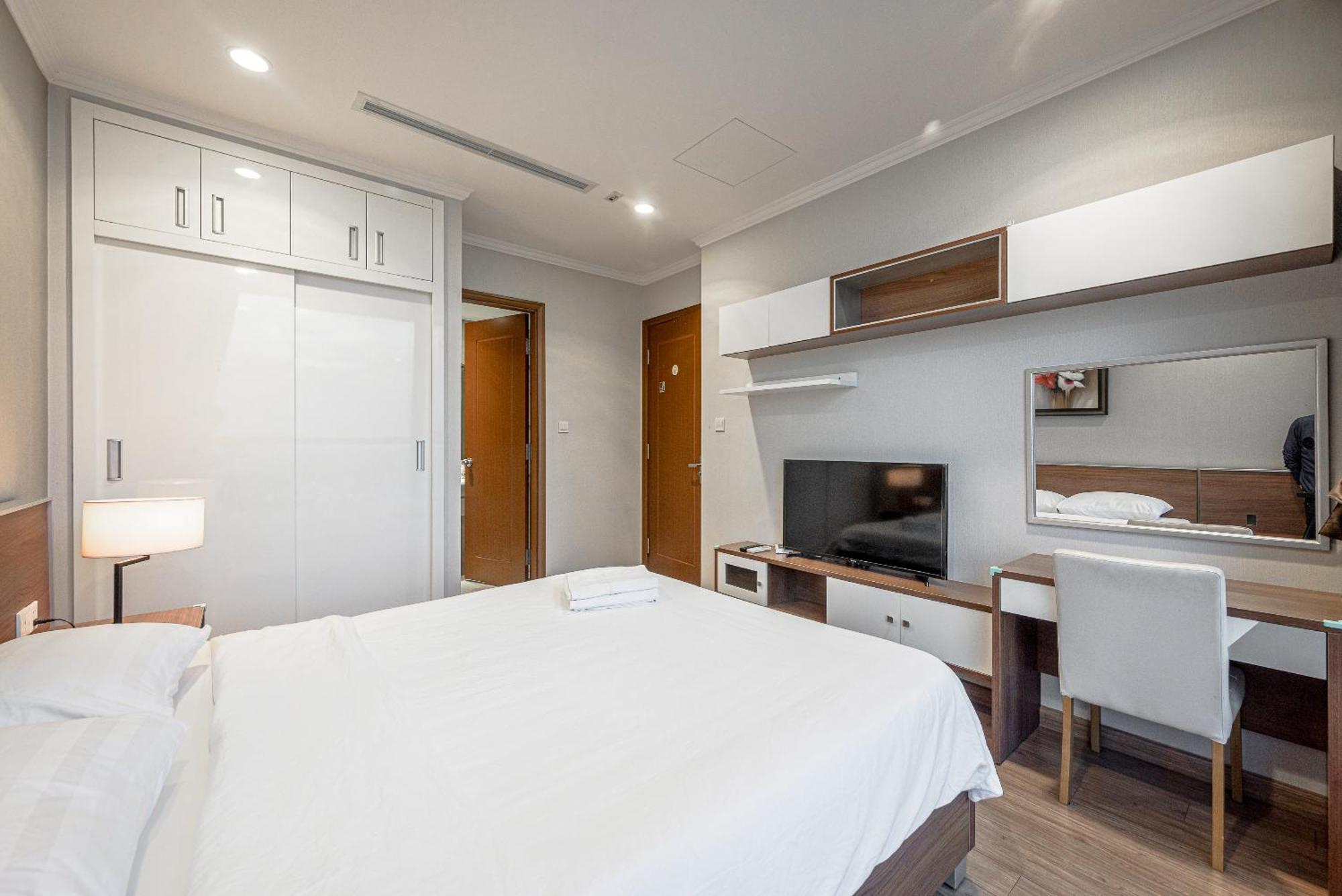 Vinhomes Condotel Luxury Art In 4*