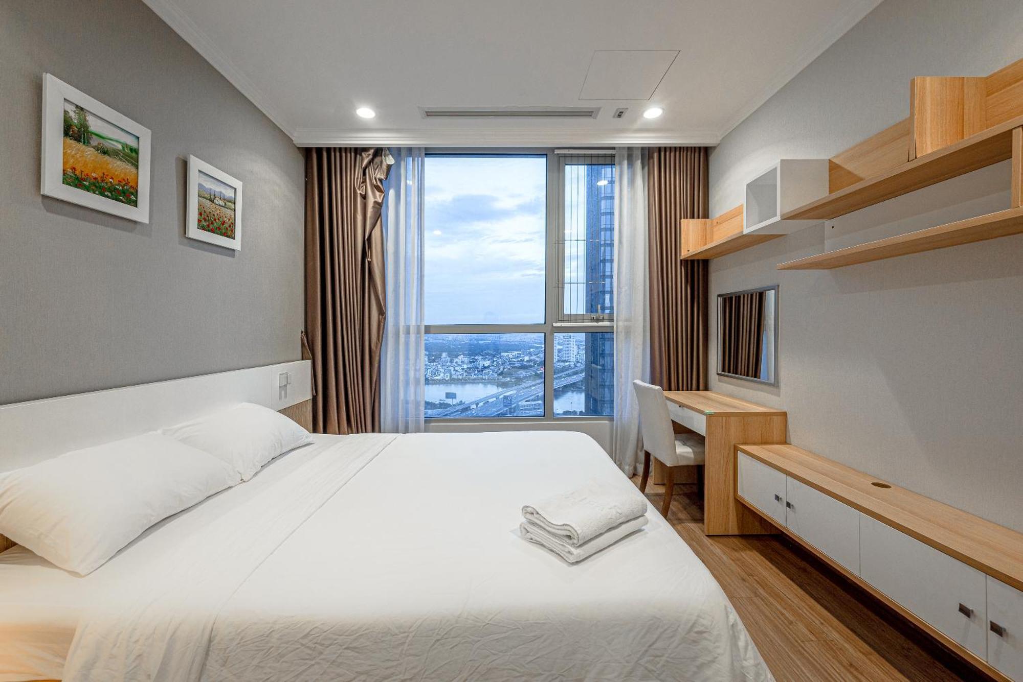Vinhomes Condotel Luxury Art In 4*