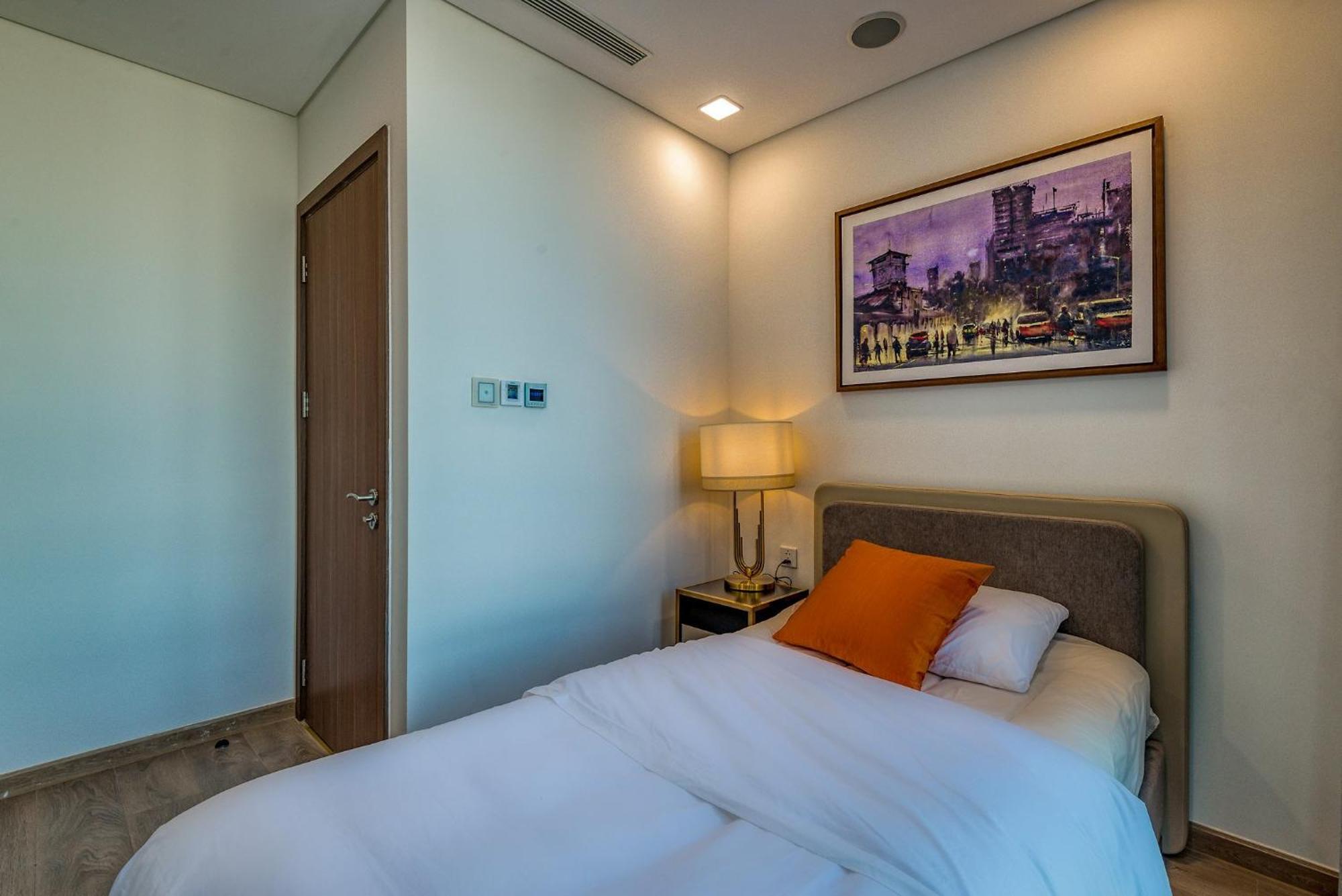 Urban Heights Landmark 81 Khách sạn