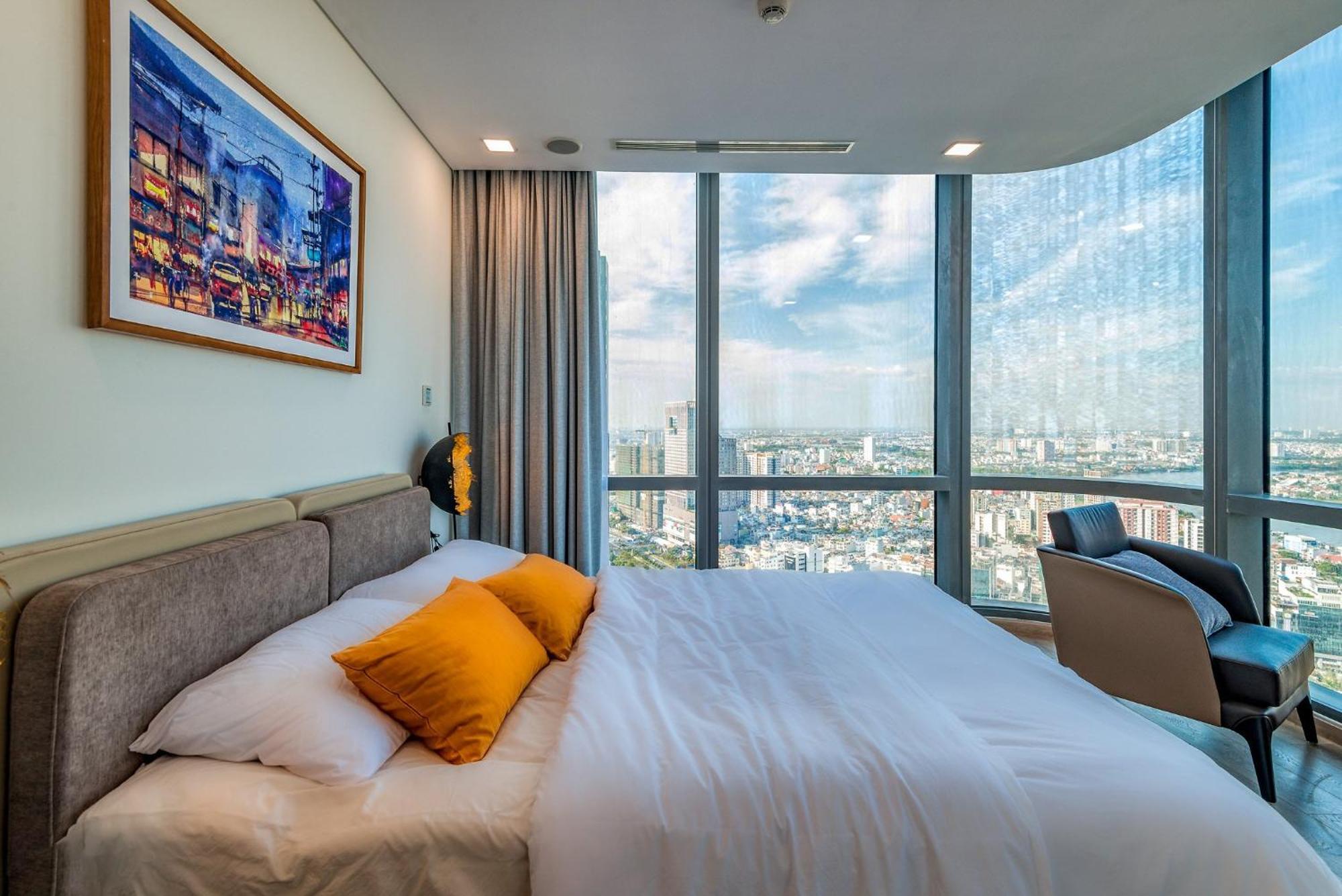 Khách sạn Urban Heights Landmark 81 4*