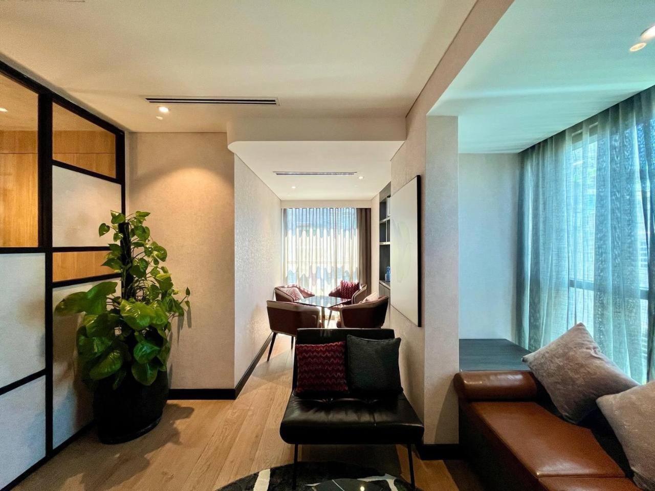Luxury Zenity 2br In D1 Somerset's Quality Ho Chi Minh City