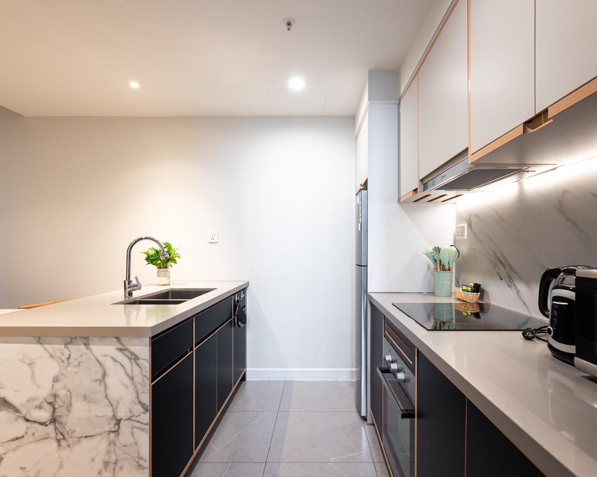 Apartment Luxury Zenity 2br In D1 Somerset's Quality
