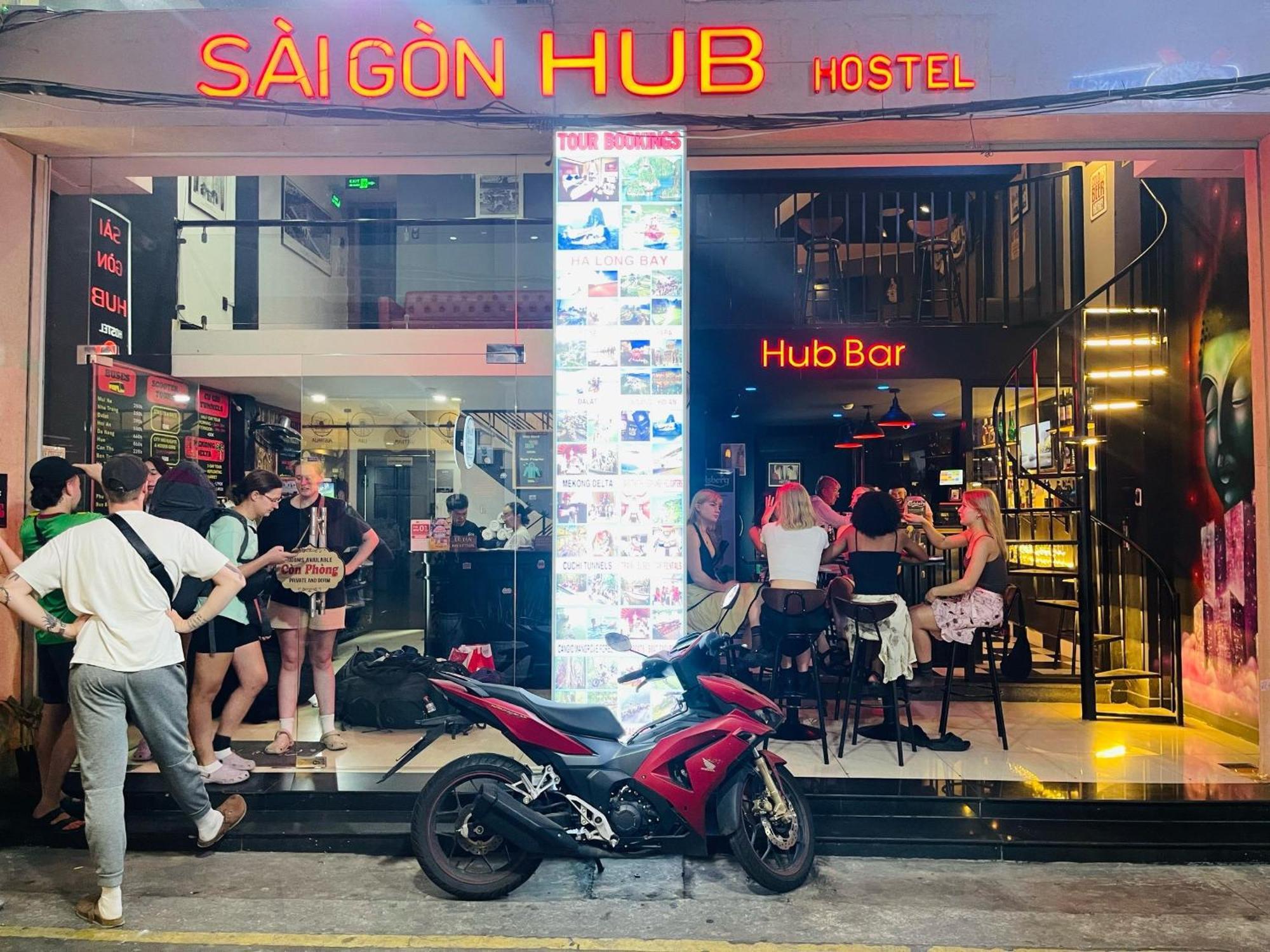 Saigon Hub Asrama *