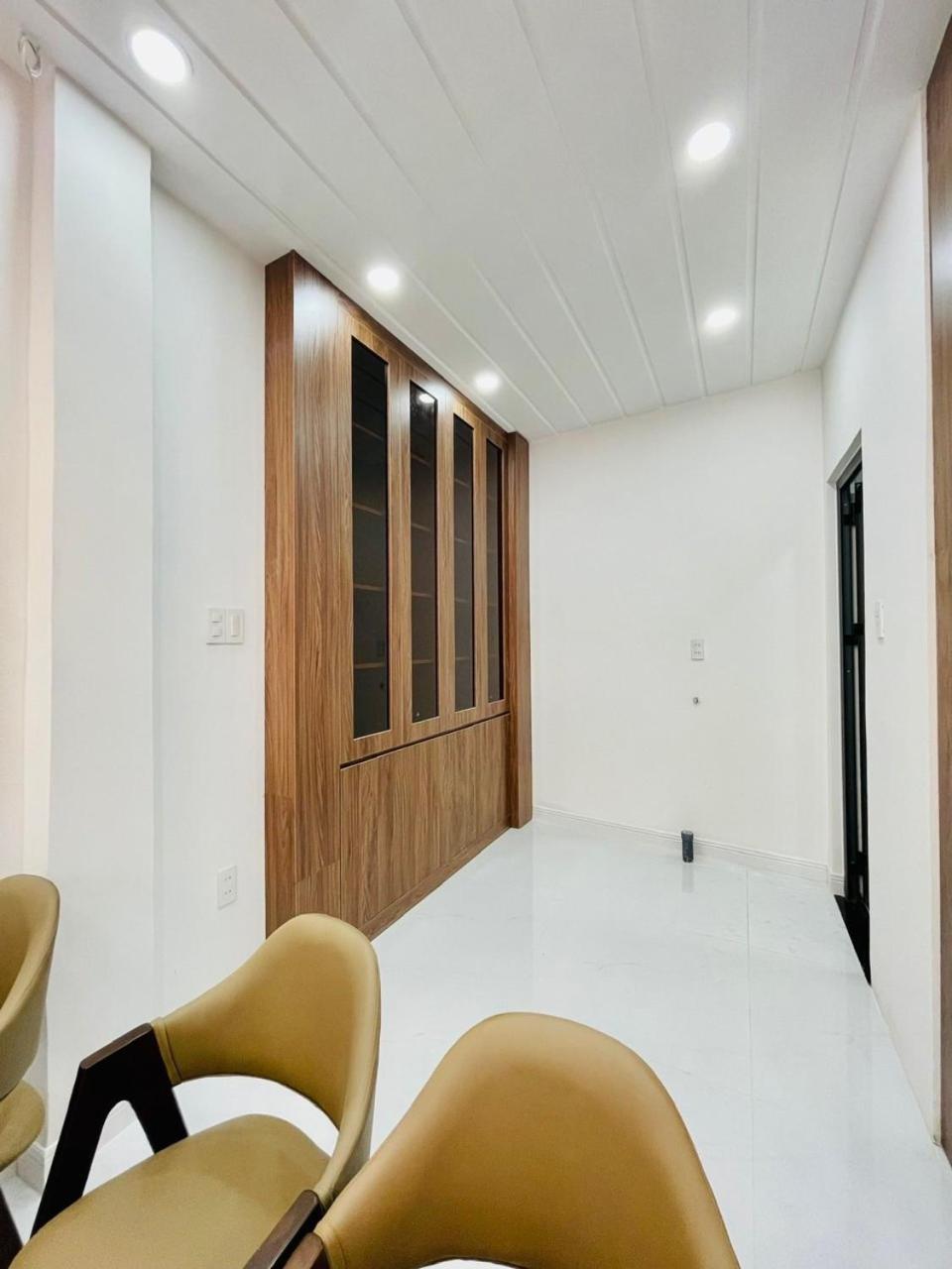 Urban Tranquility Go Vap 2br Apartment *
