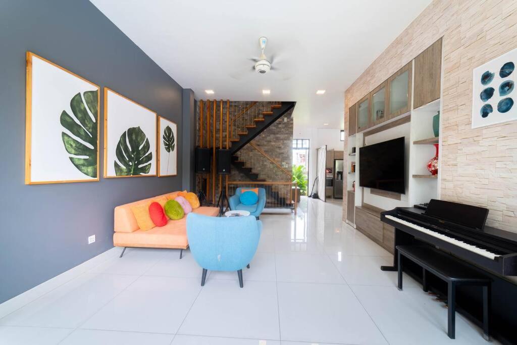 Maison Khu Vuon Nhiet Doi Villa *