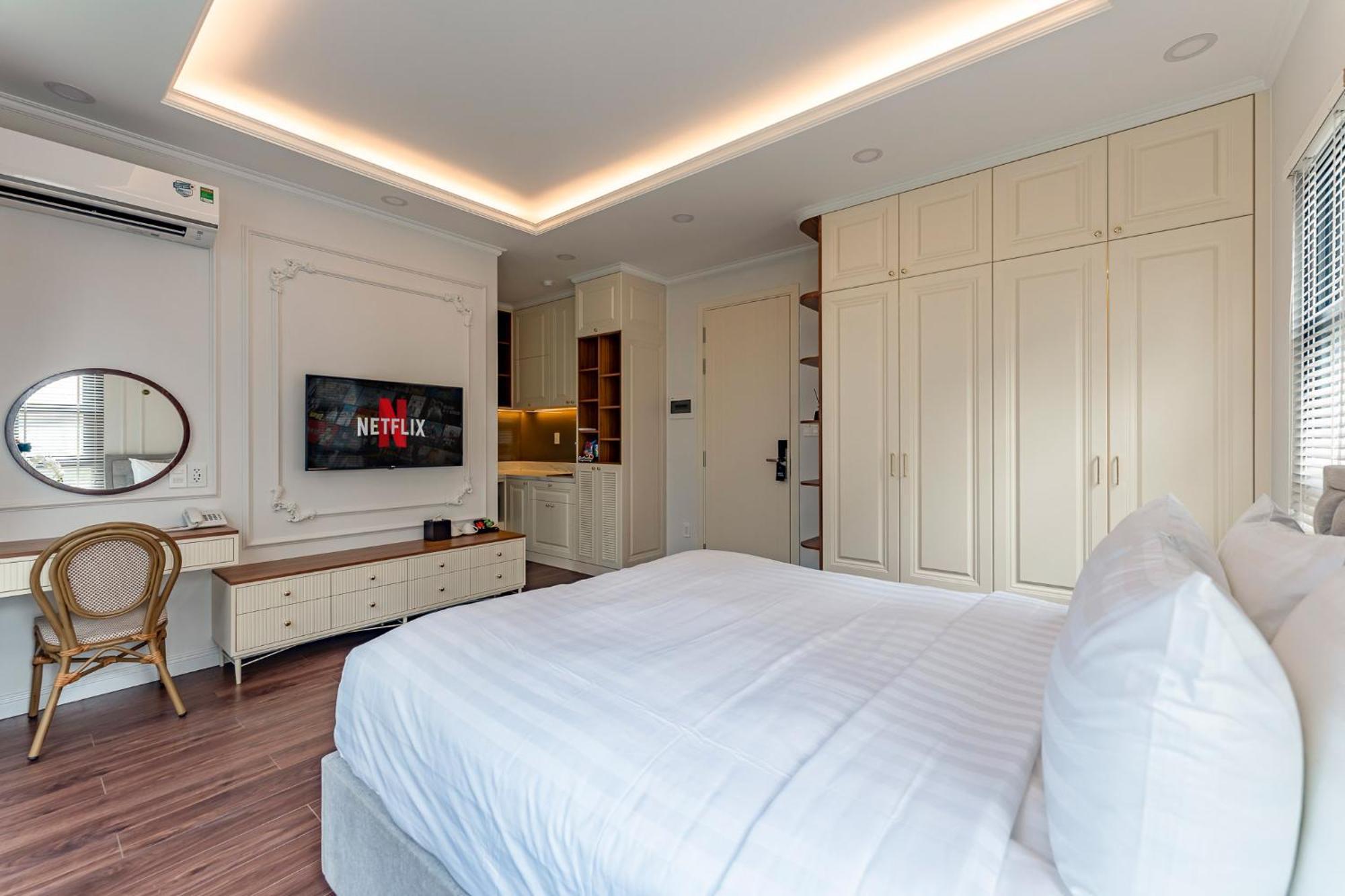 Aparthotel Golden Sun & Ho Chi Minh City