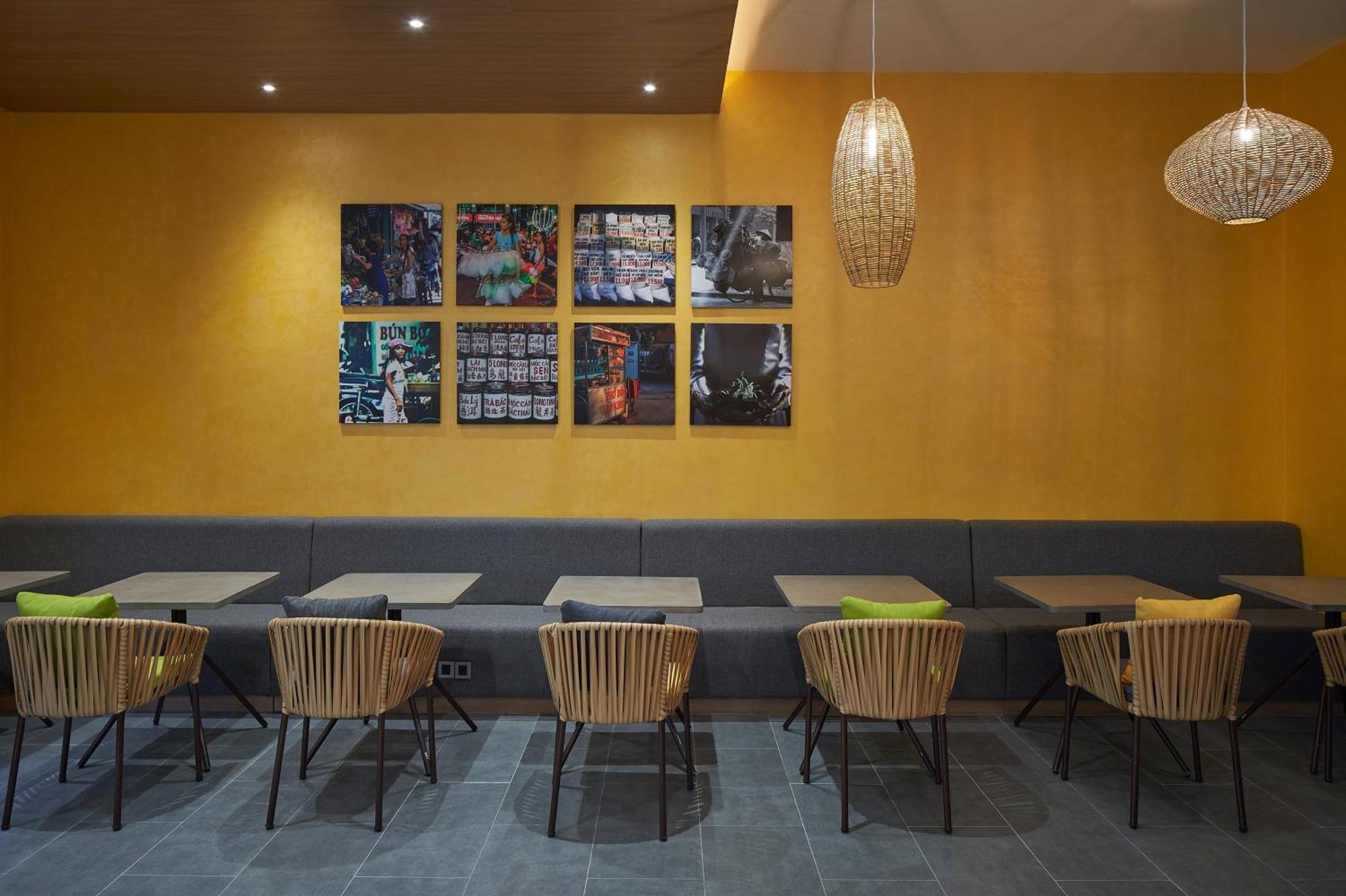 & Saigon Airport By Ihg 5* Ho Chi Minh City