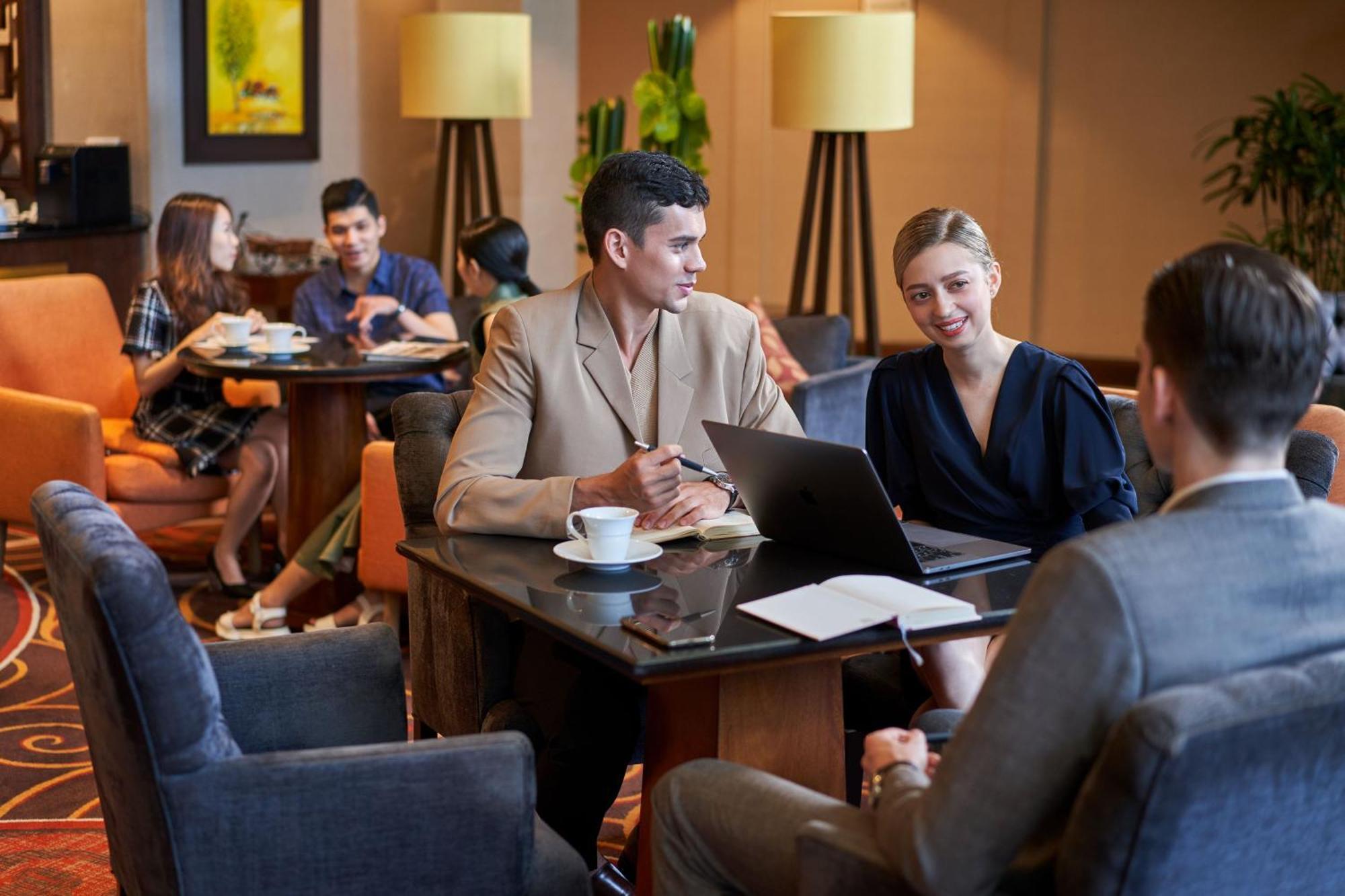 Hotel Sheraton Saigon Grand Opera