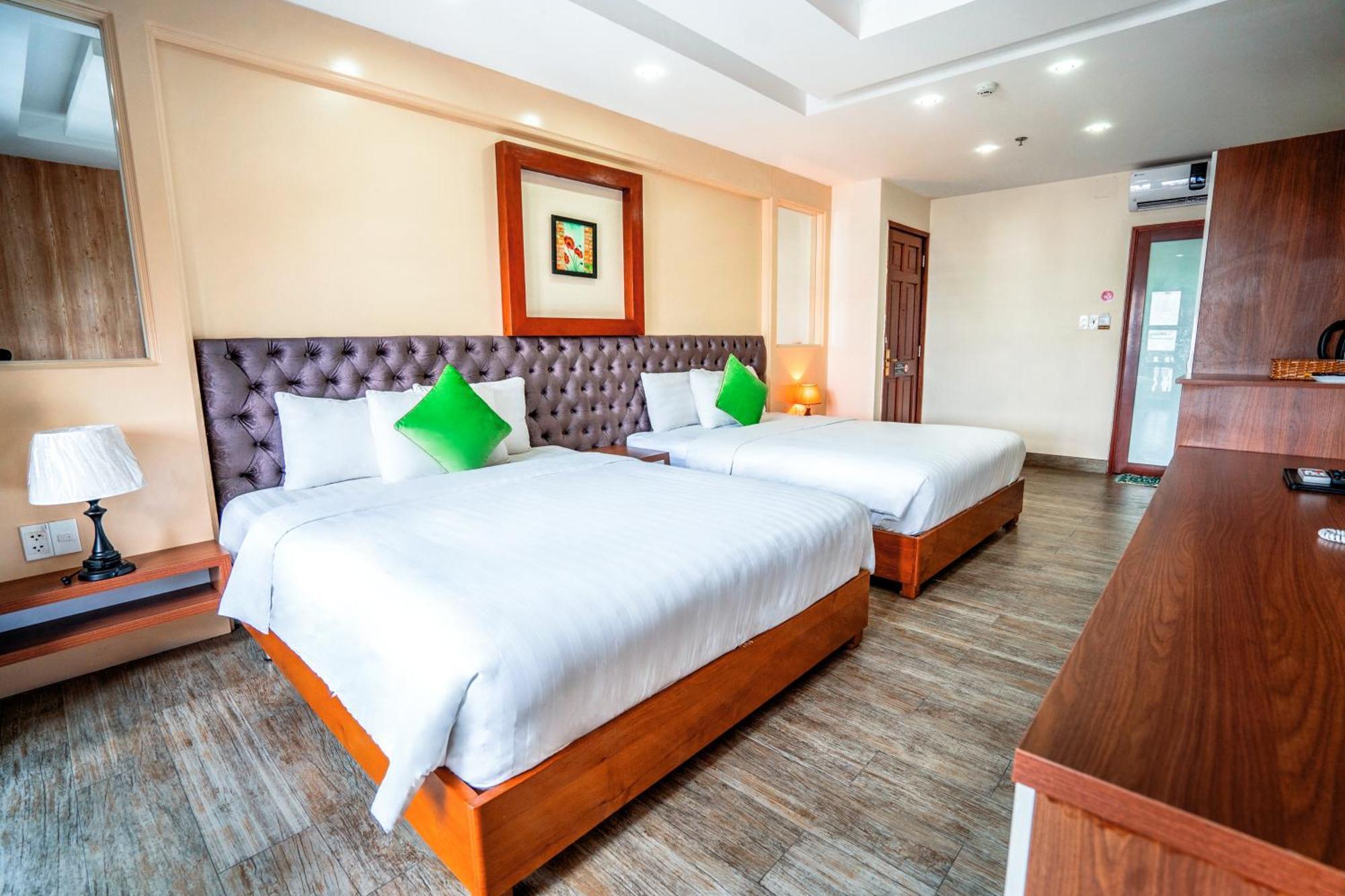 Khách sạn C’lavie – Saigon Airport 3*