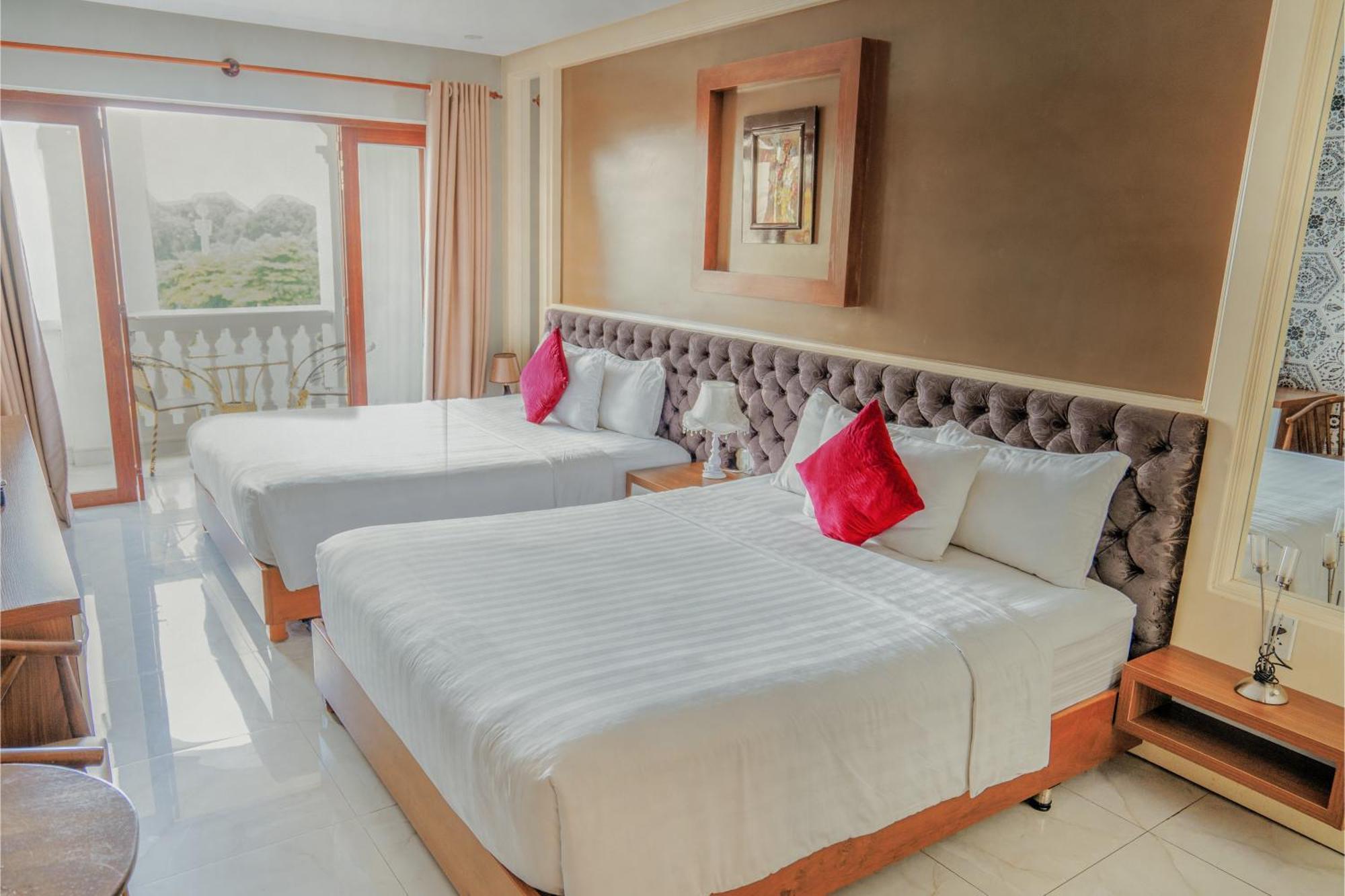 C’lavie – Saigon Airport