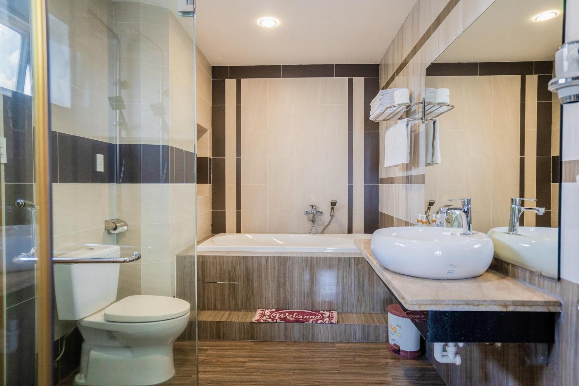 C’lavie – Saigon Airport TP. Hồ Chí Minh