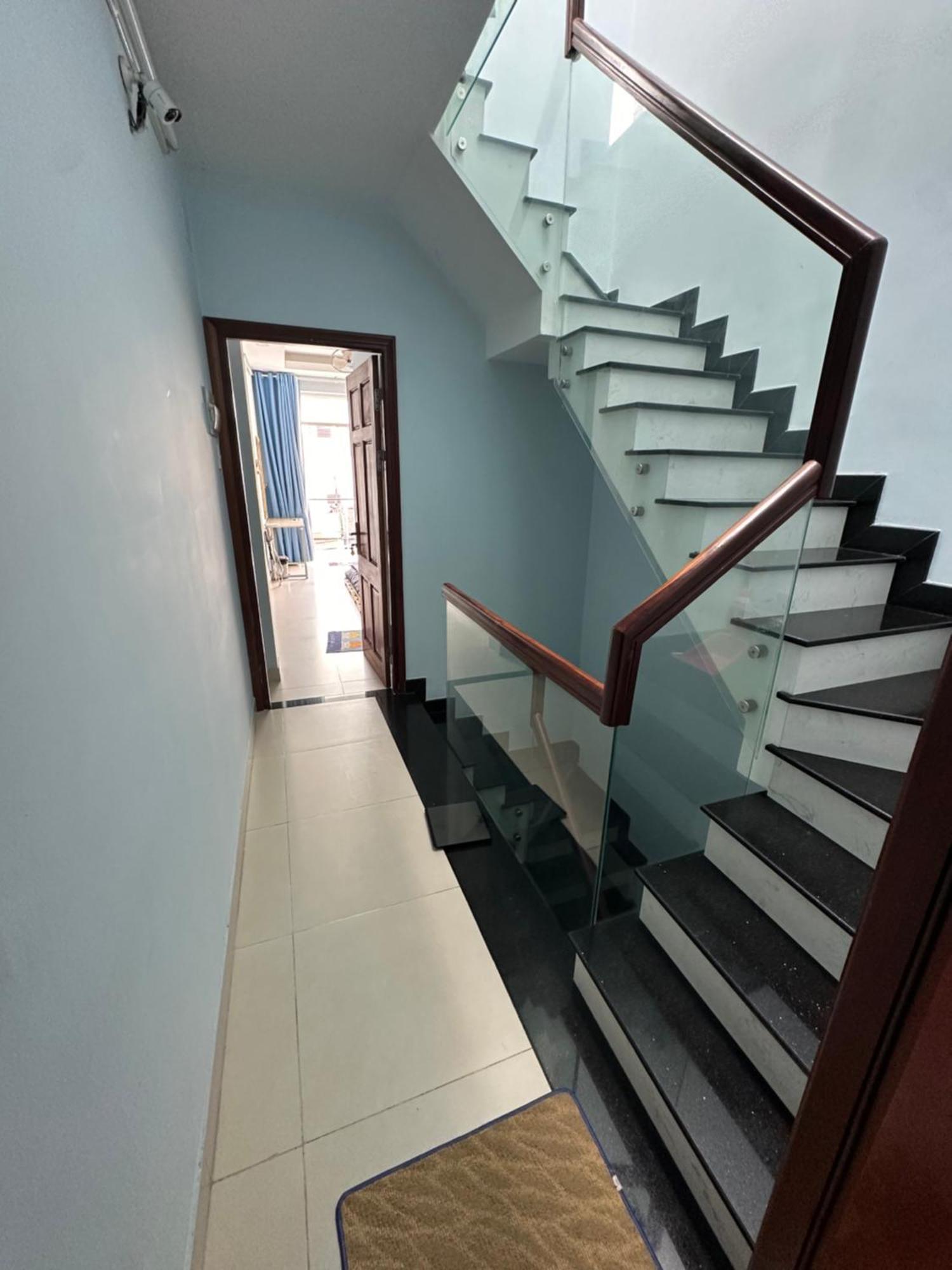 207i61 Duong 3 Thang 2 Nattohome 1 Min To Vietnam Quoc Tu Pagoda Guest house