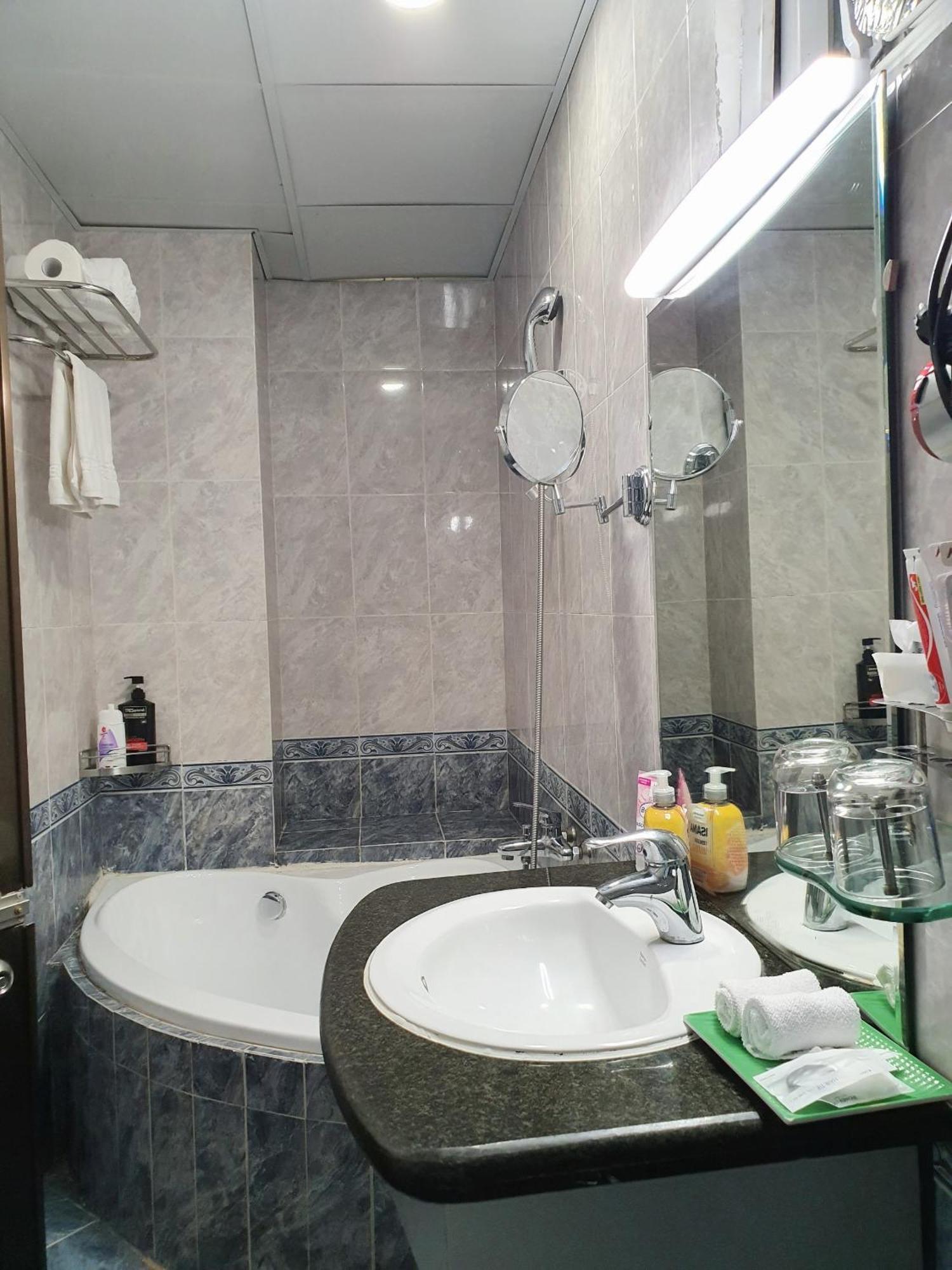 Hotel A25 - 22 Nguyen Cu Trinh