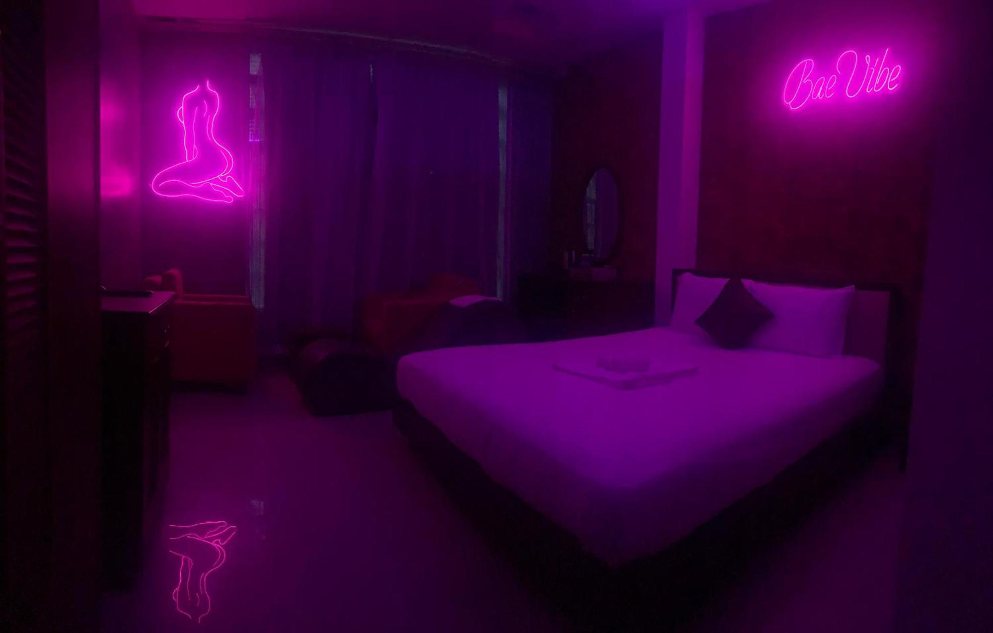 Aparthotel Cozi 5 & *