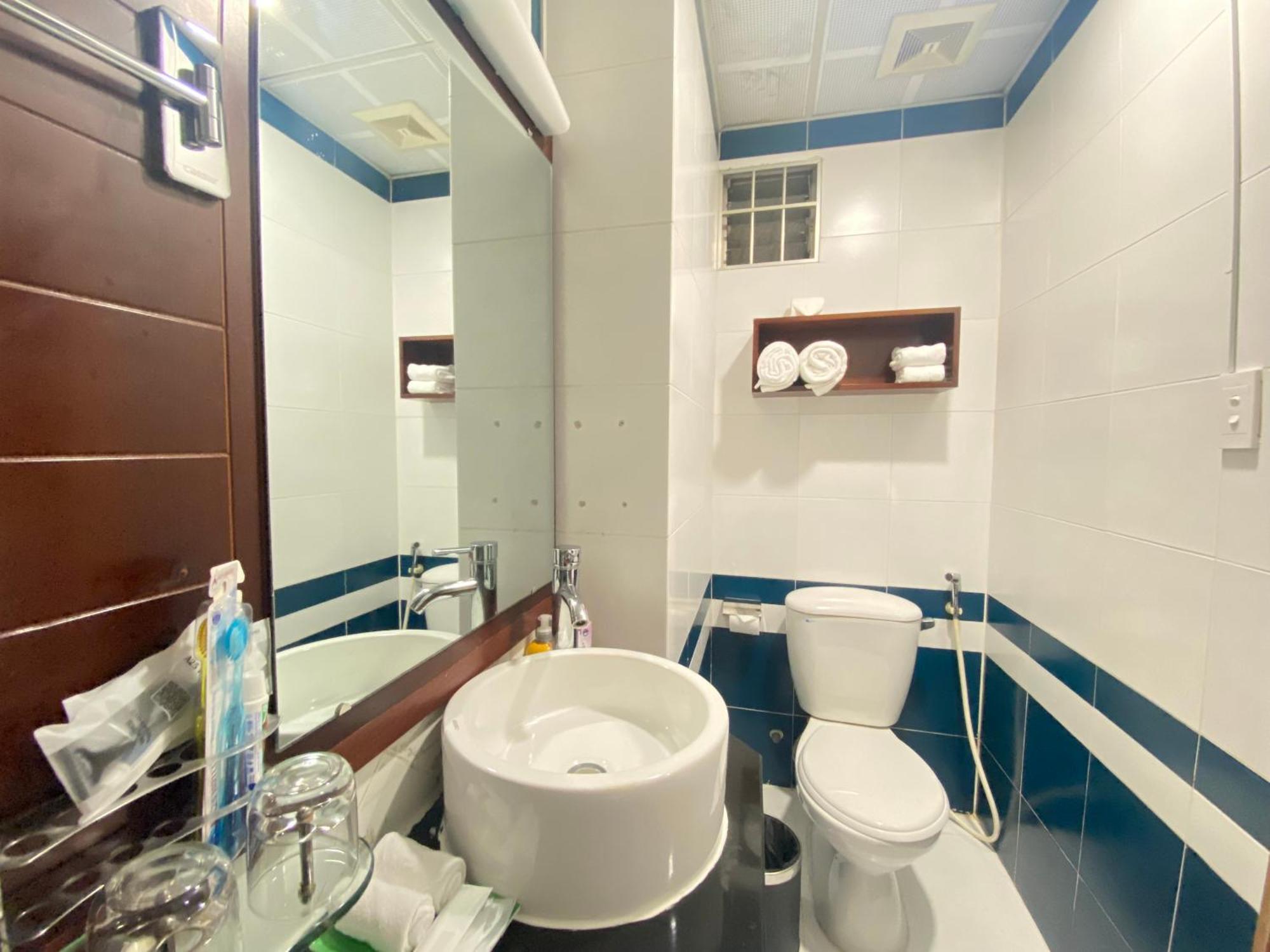 Hotel A25 - 20 Bui Thi Xuan Ho Chi Minh City
