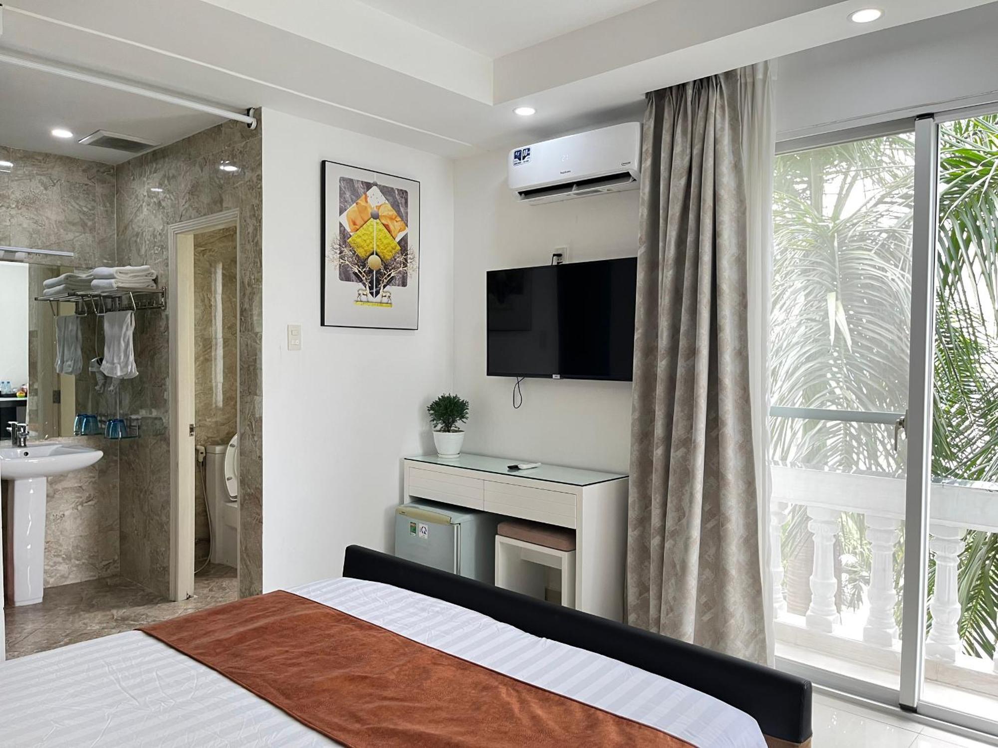 Paragon Pmh * Ho Chi Minh City