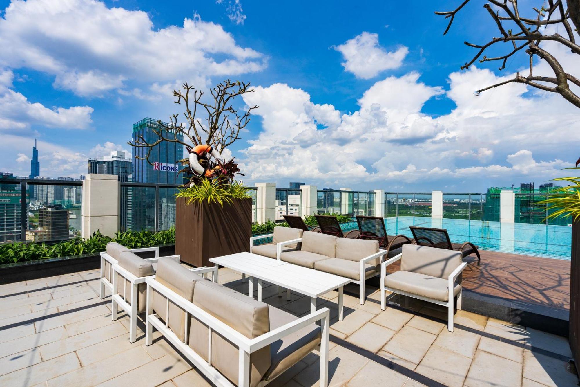 Luxury Living In The Heart Of D1/3br/infinity Pool *
