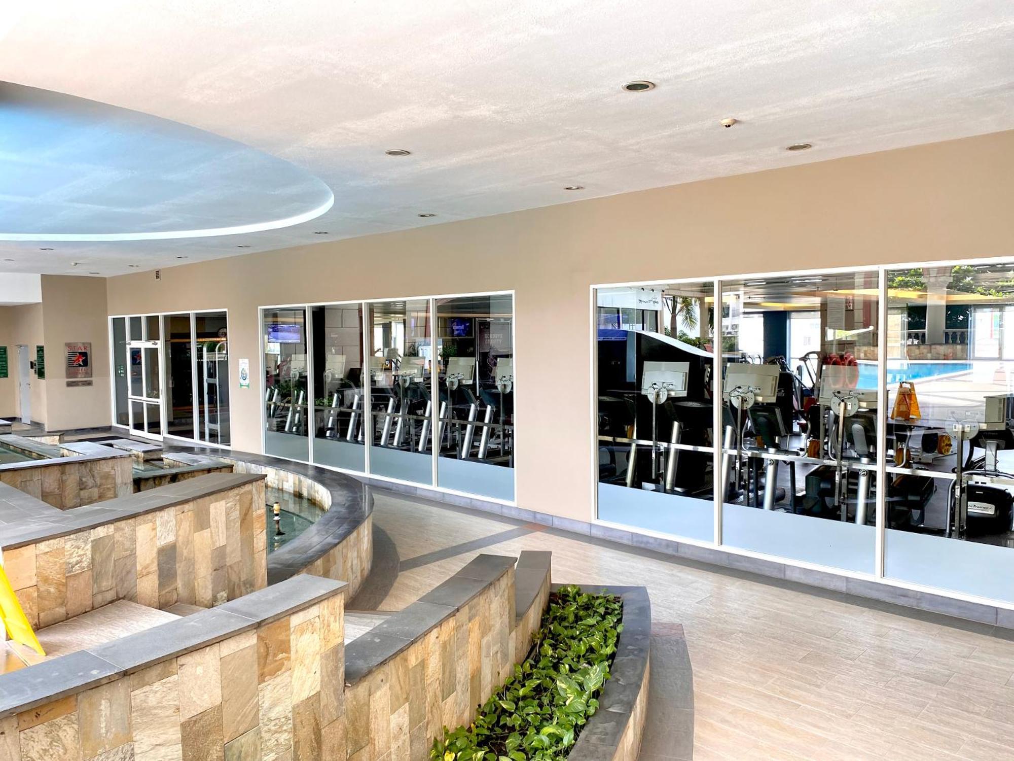 M Luxury * TP. Hồ Chí Minh