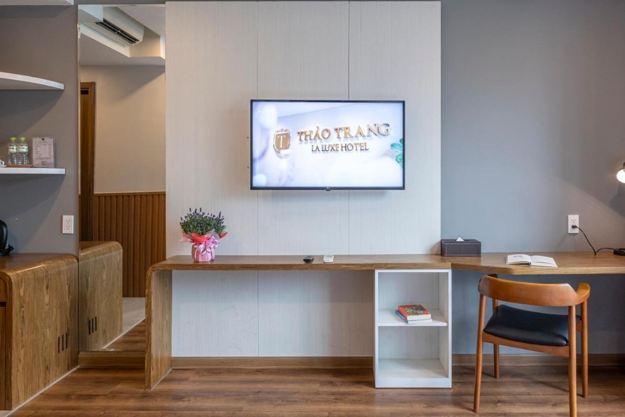 Thao Trang Laluxe Phu My Hung Hotel