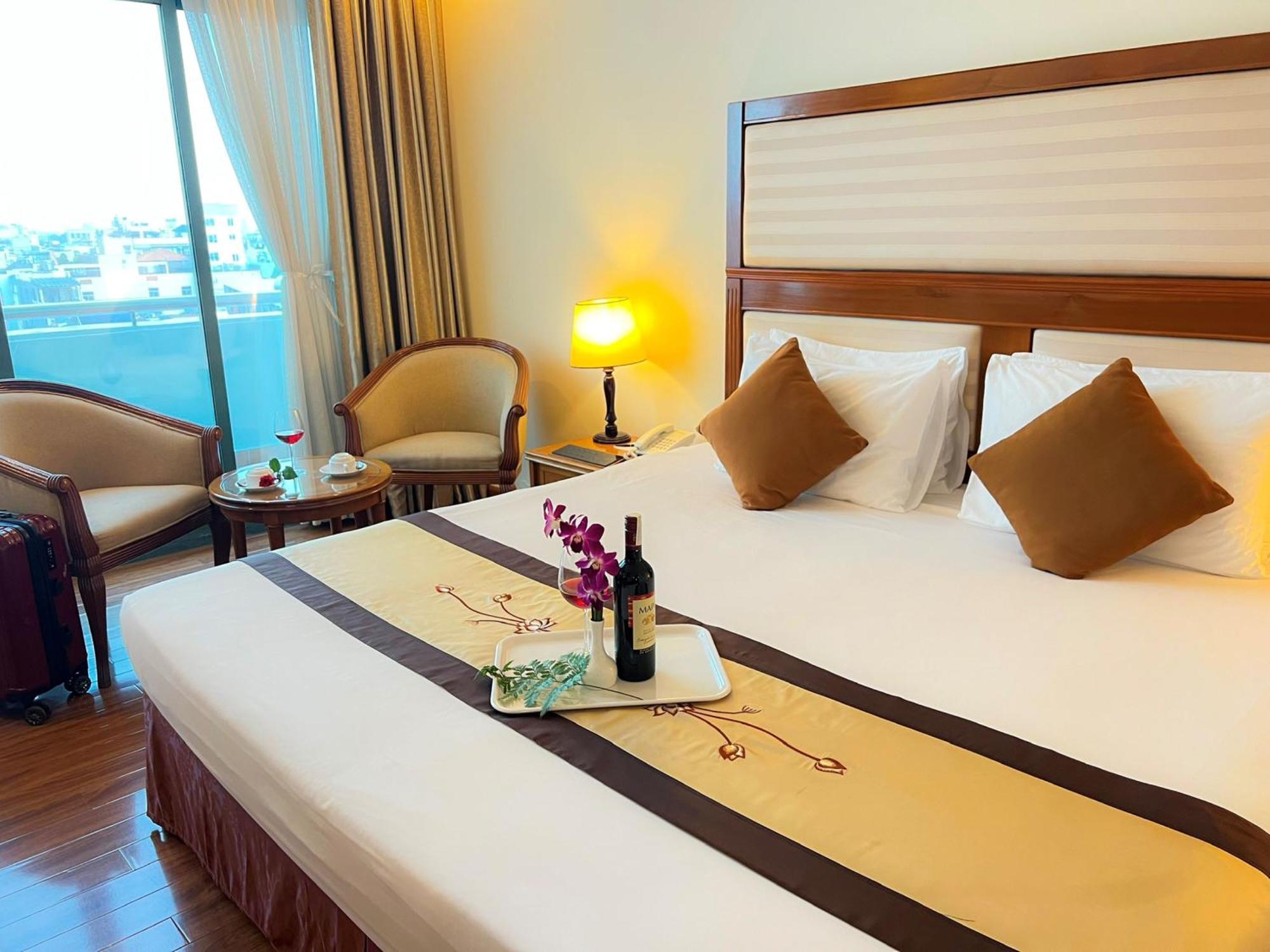 Ramana Saigon Hotel
