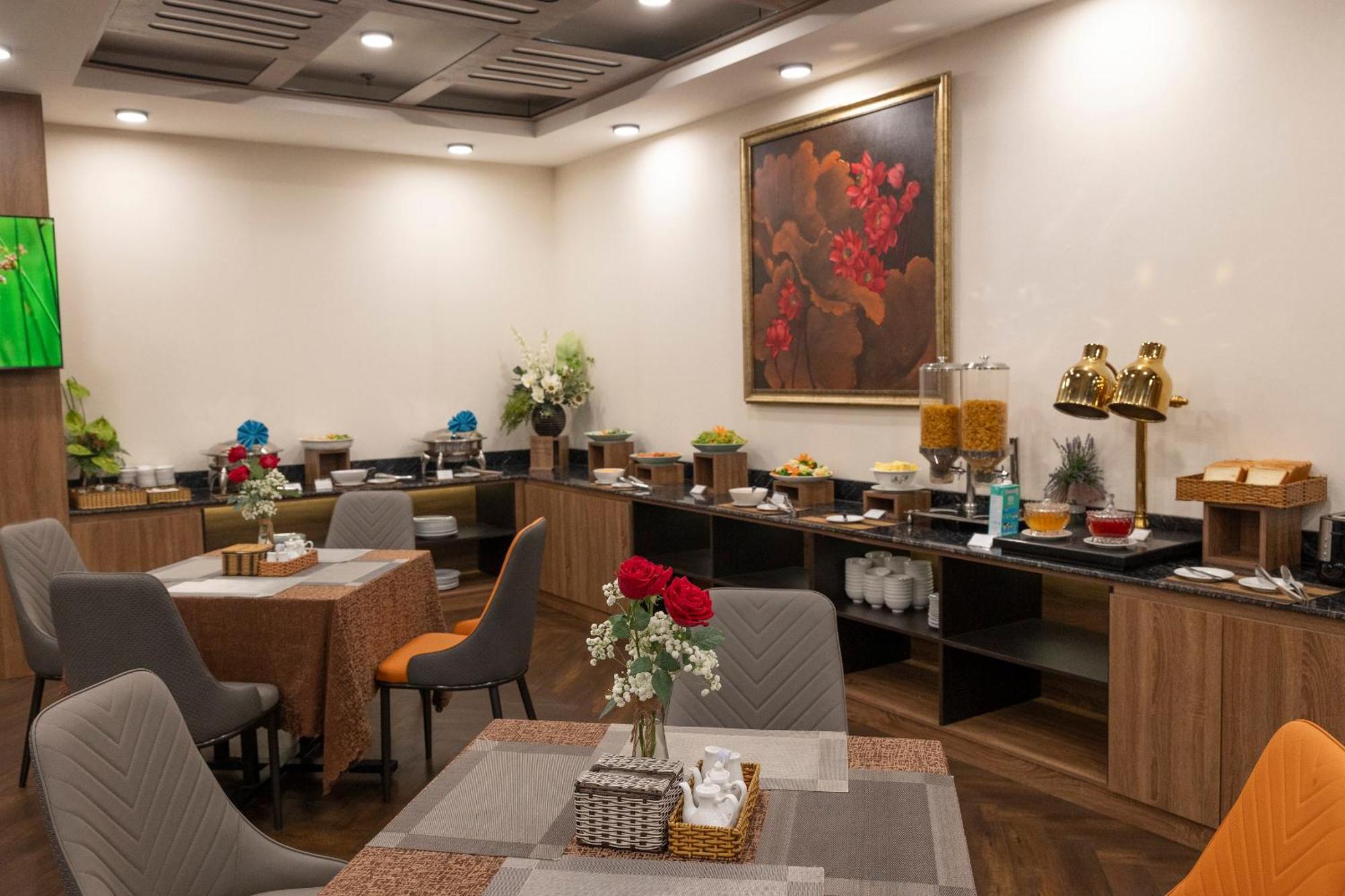 Hotel Viet Lotus Saigon 4*