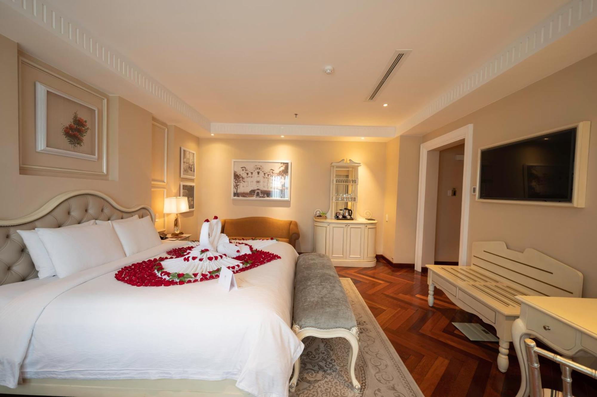 Hotel Majestic Saigon