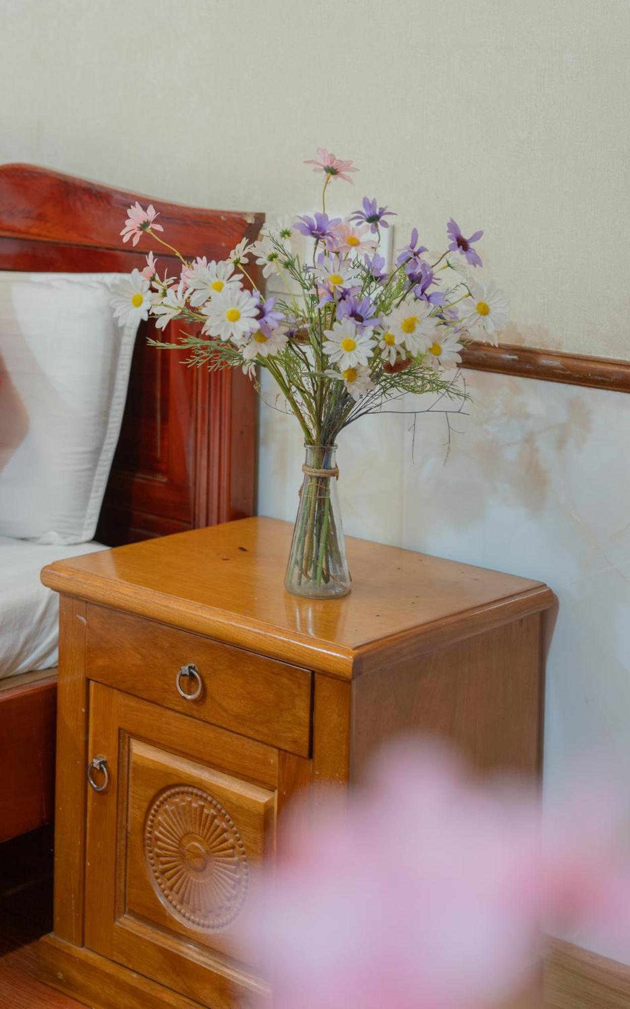 Hotel Nhu Y 2 Ho Chi Minh City