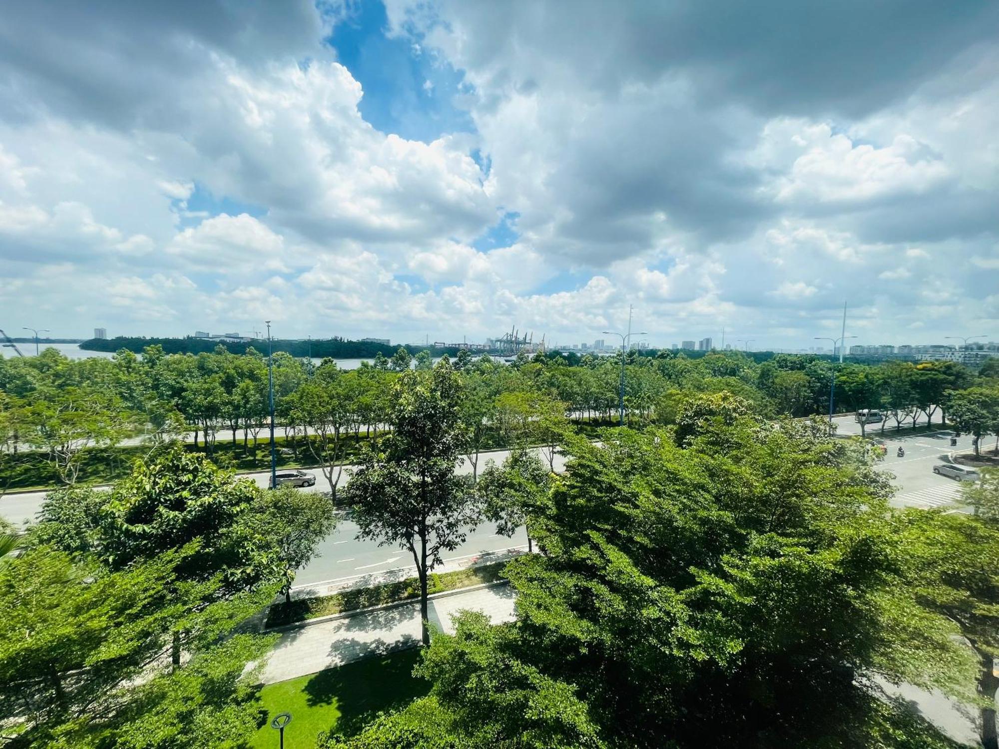 River Views 5 Min To Citycenter #newcity Bandar Ho Chi Minh