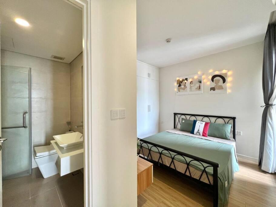 Amber Luxury Millennium Free Pool *