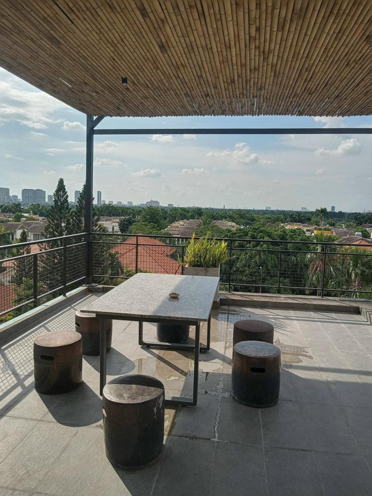 Apartment Tin Tin