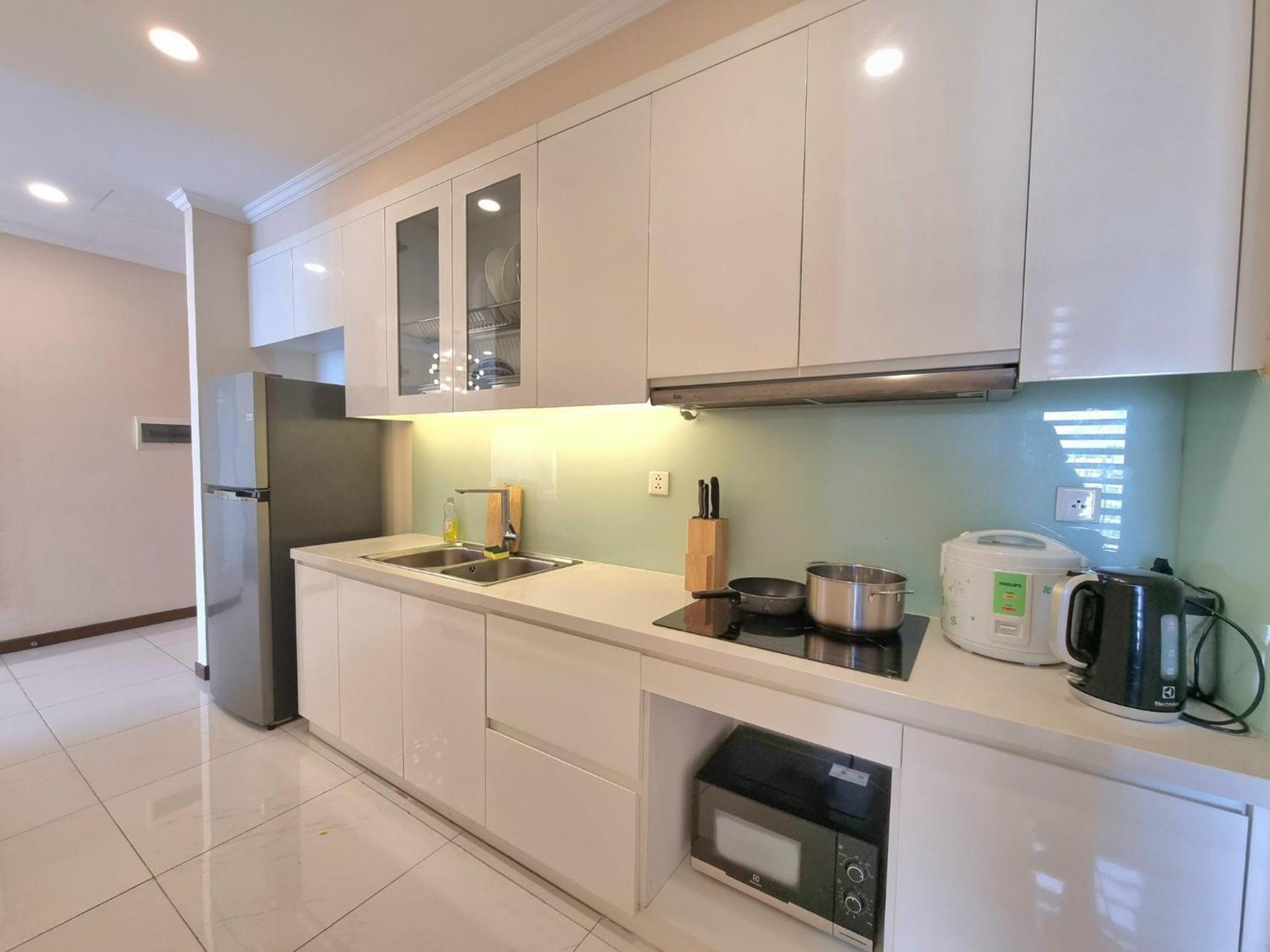 Apartment Vinhomes Central Park Luxury 1,2,3,4 Bedroom, Landmark 81 Area *