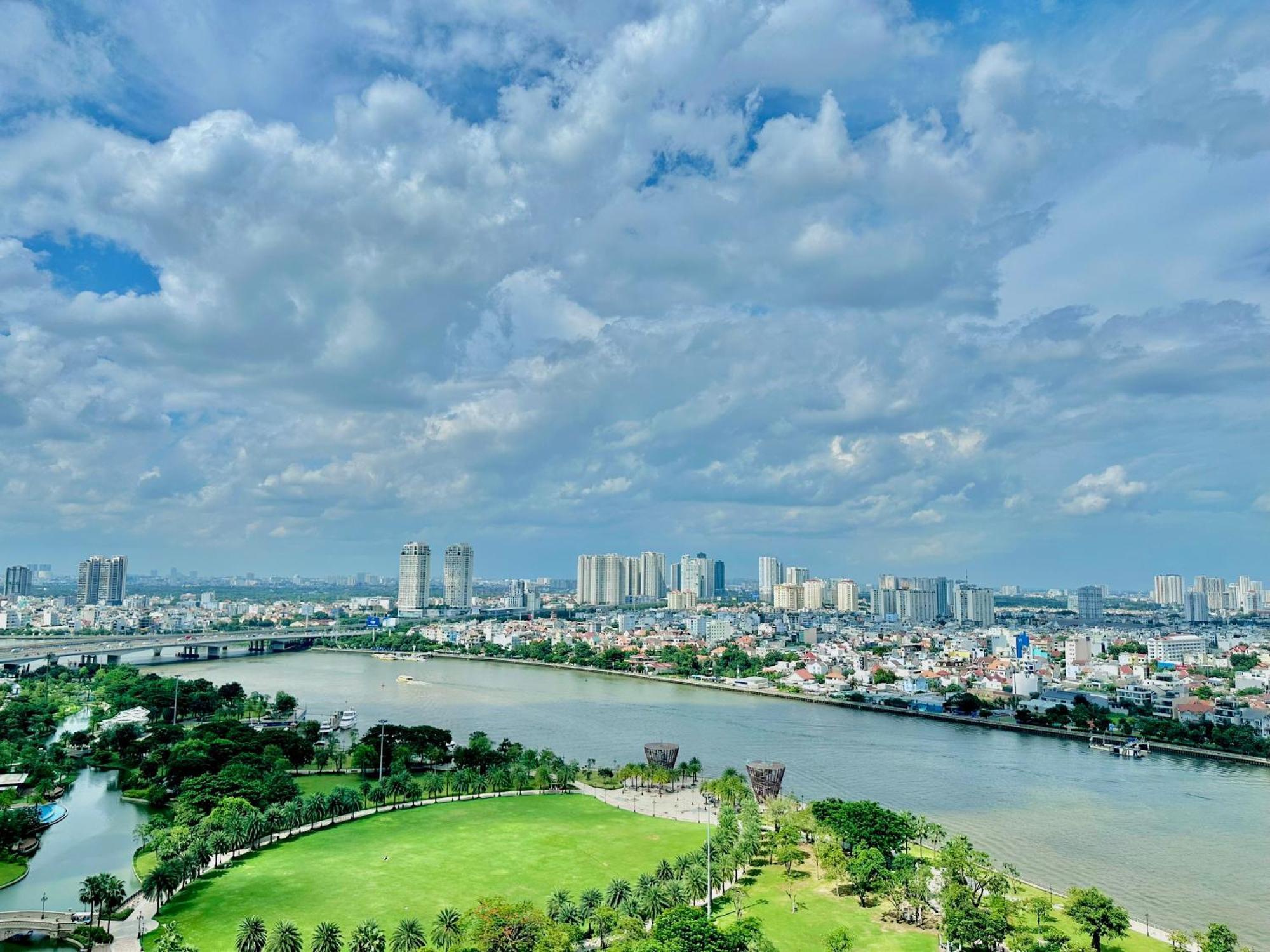 Apartment Vinhomes Central Park Luxury 1,2,3,4 Bedroom, Landmark 81 Area