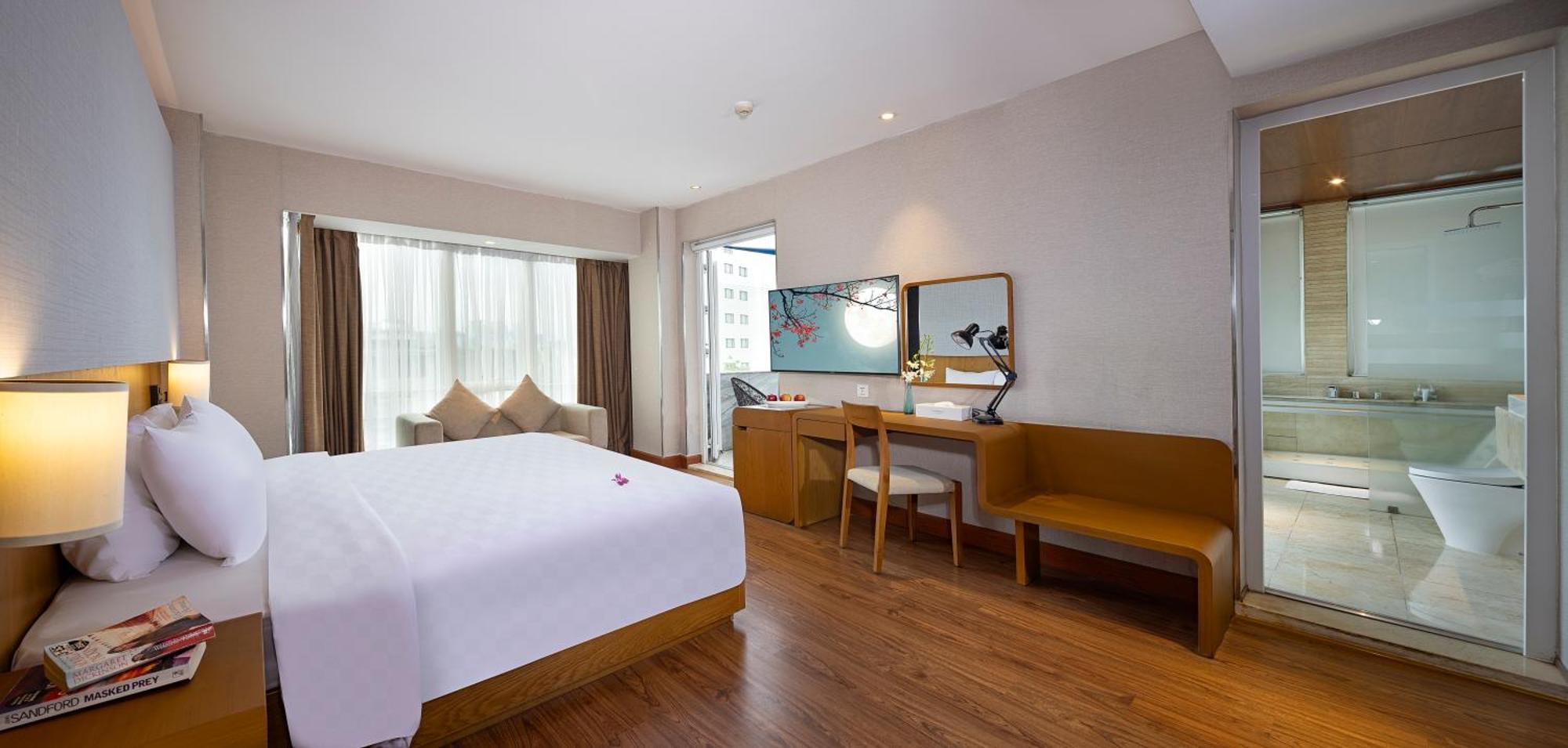 Harmony Saigon & Hotel 4*