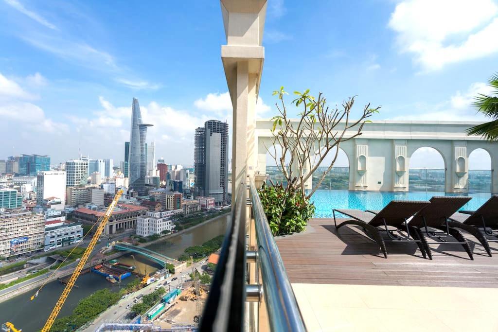 Linda Apartment-icon56-district4-3mins To Center Dtrc1- Infinity Pool- Awesome Rooftop Apartment