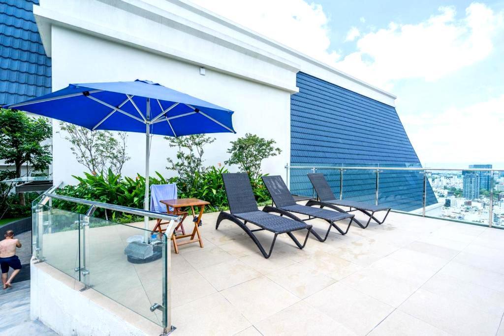 Linda Apartment-icon56-district4-3mins To Center Dtrc1- Infinity Pool- Awesome Rooftop *