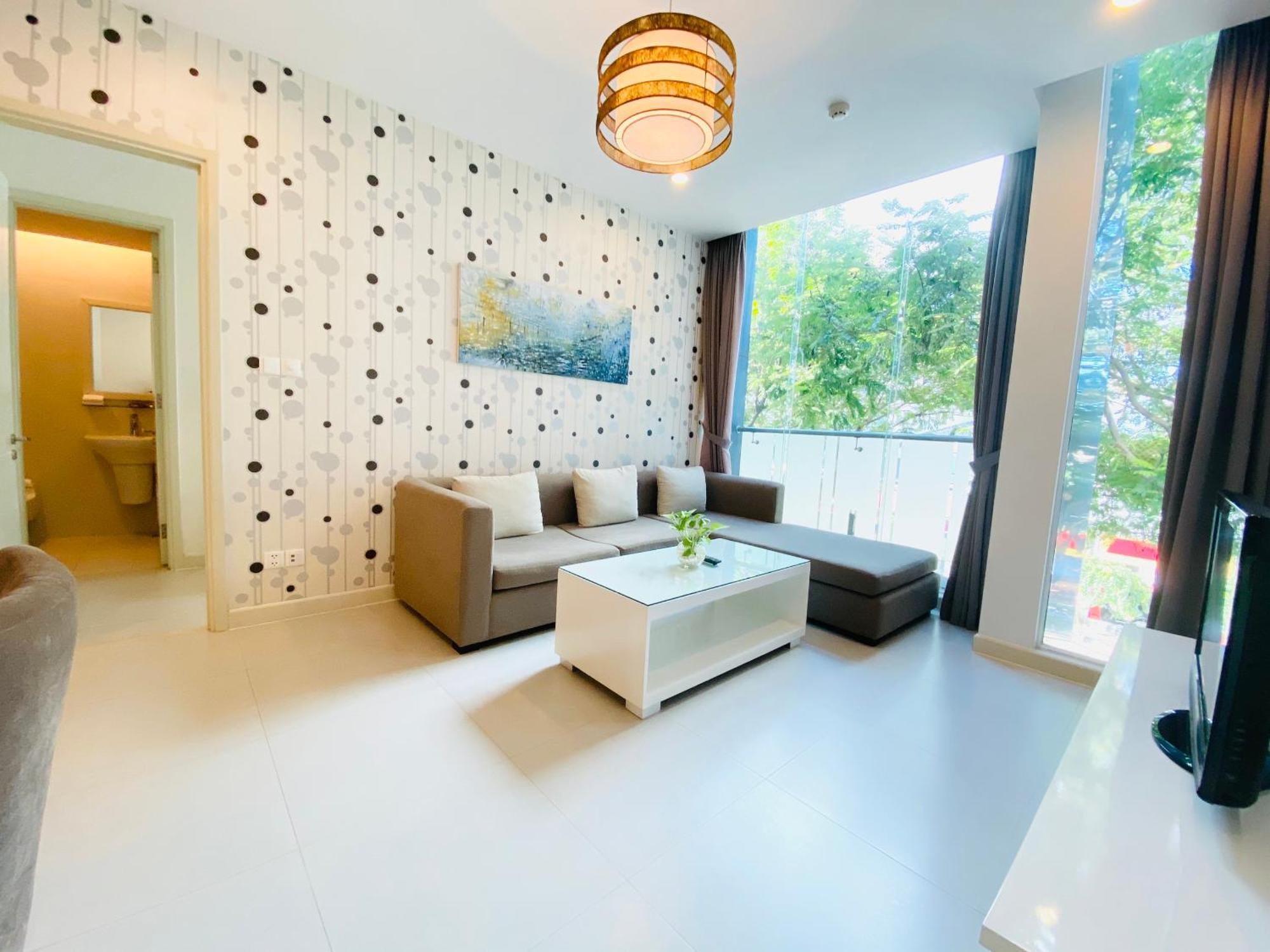 Glenwood Apartment